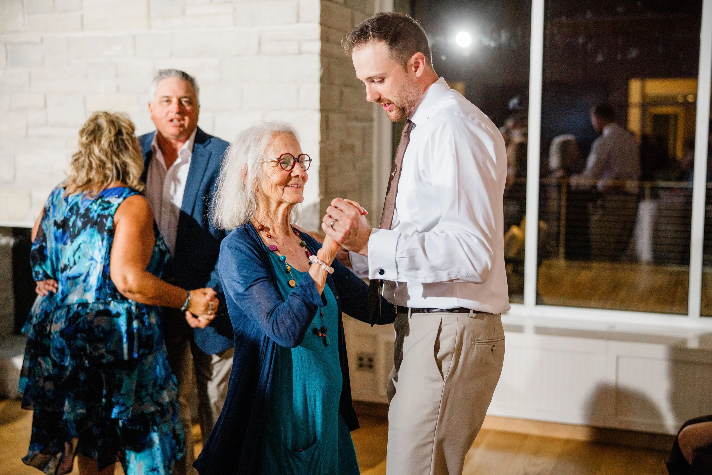 Lauren and Matt Wedding-147.jpg
