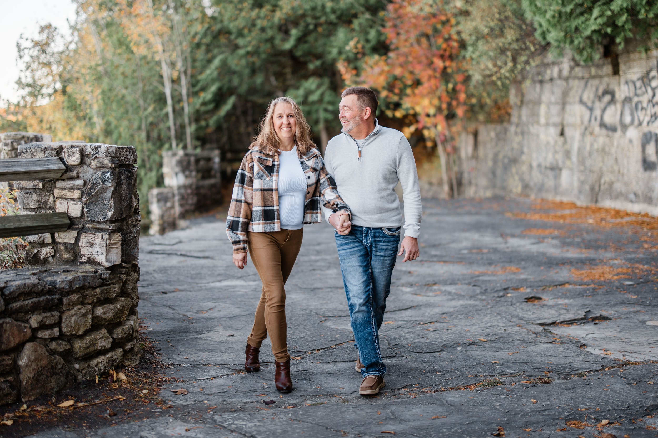 Julie and Brien-16.jpg