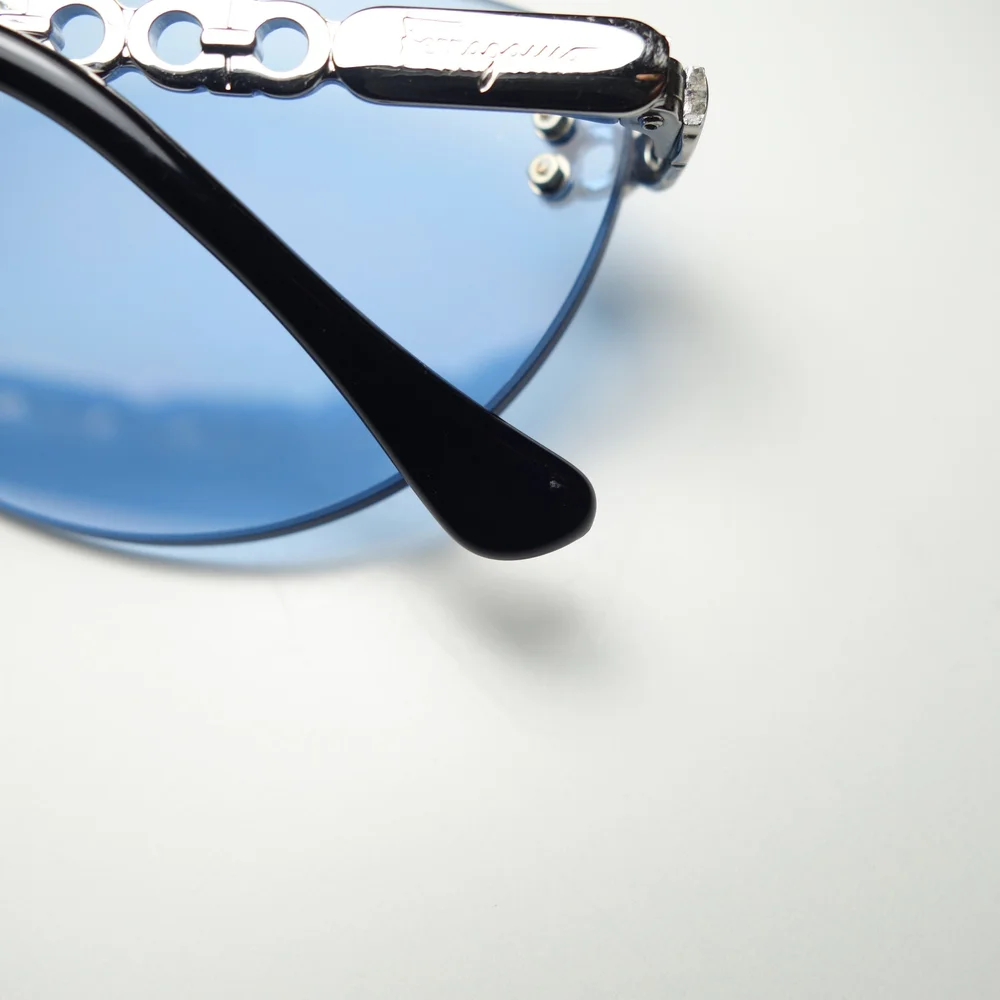 Salvatore Ferragamo display picture 2