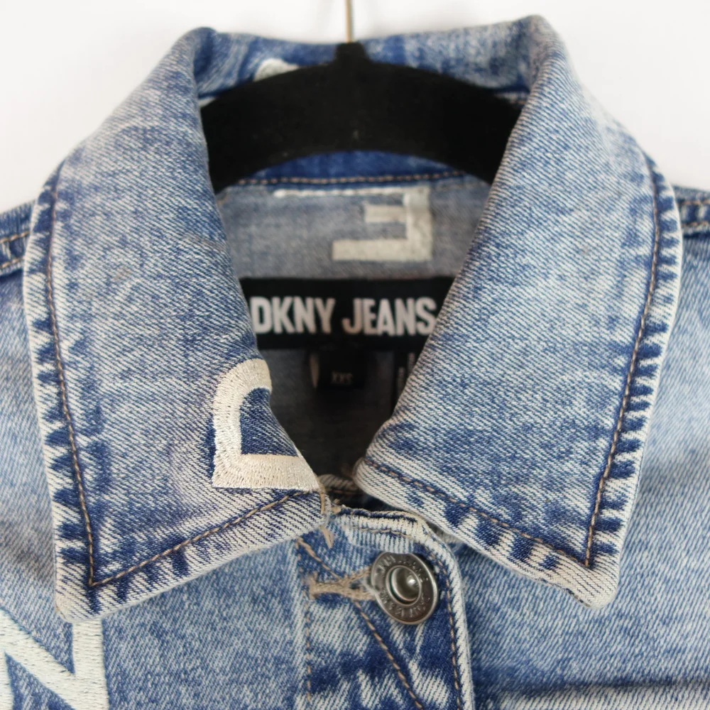 vintage DKNY denim baccing coat クリーニング済 Vintage 90s DKNY Jeans Denim Blue Jeans Jacket NYC HIP HOP