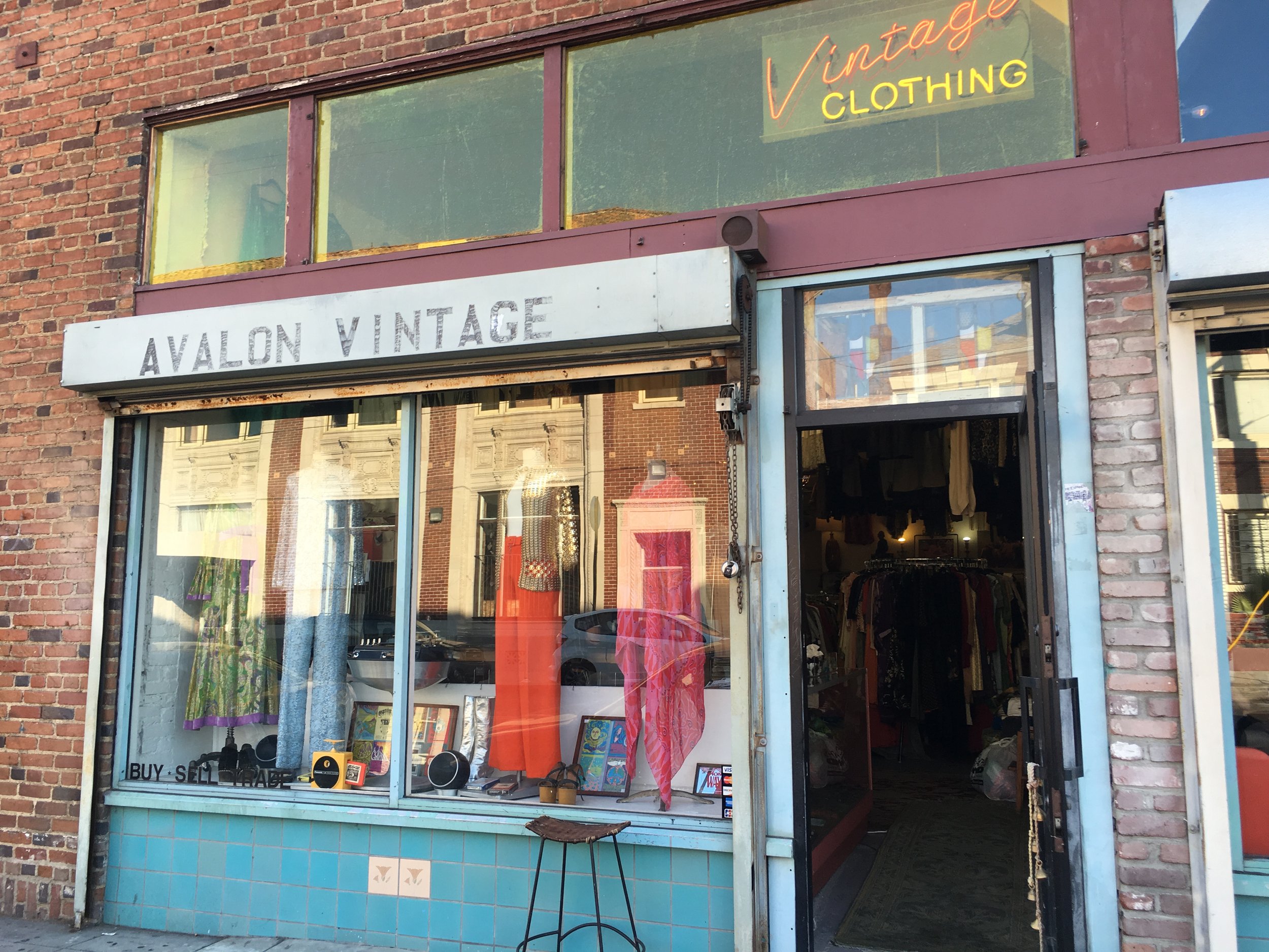 48 best thrift stores in la for vintage clothing + flea markets in Los ...