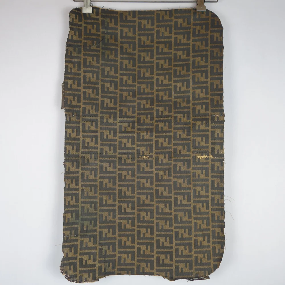 成約済FENDI Fendi