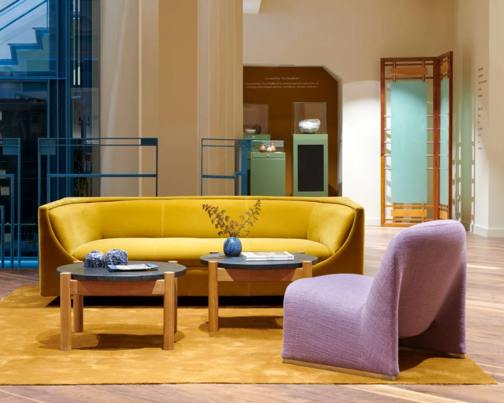 20 online thrift furniture stores for vintage and midcentury modern.