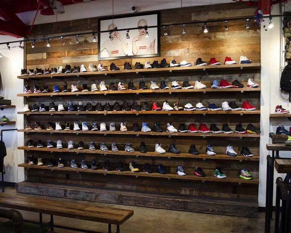 49 best thrift stores in la for vintage clothing + flea markets in Los