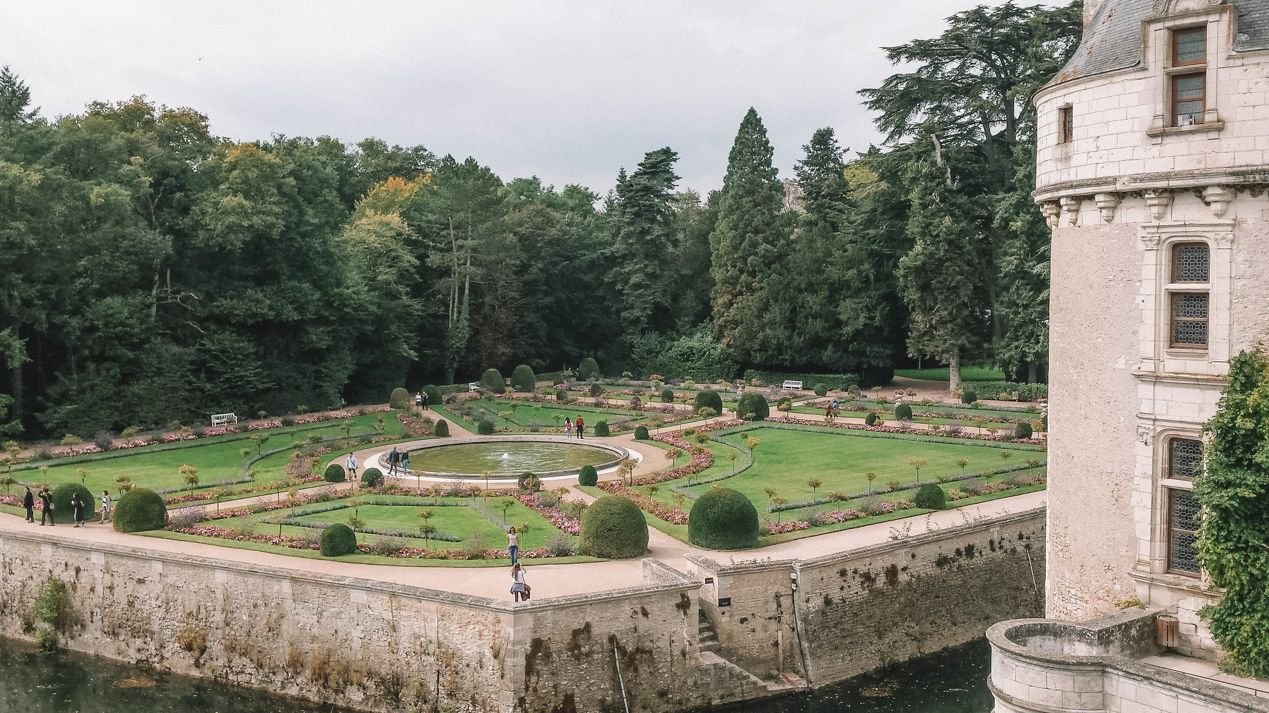 The Castle Gardens - Chateau de Chenonceau - Loire Valley - France