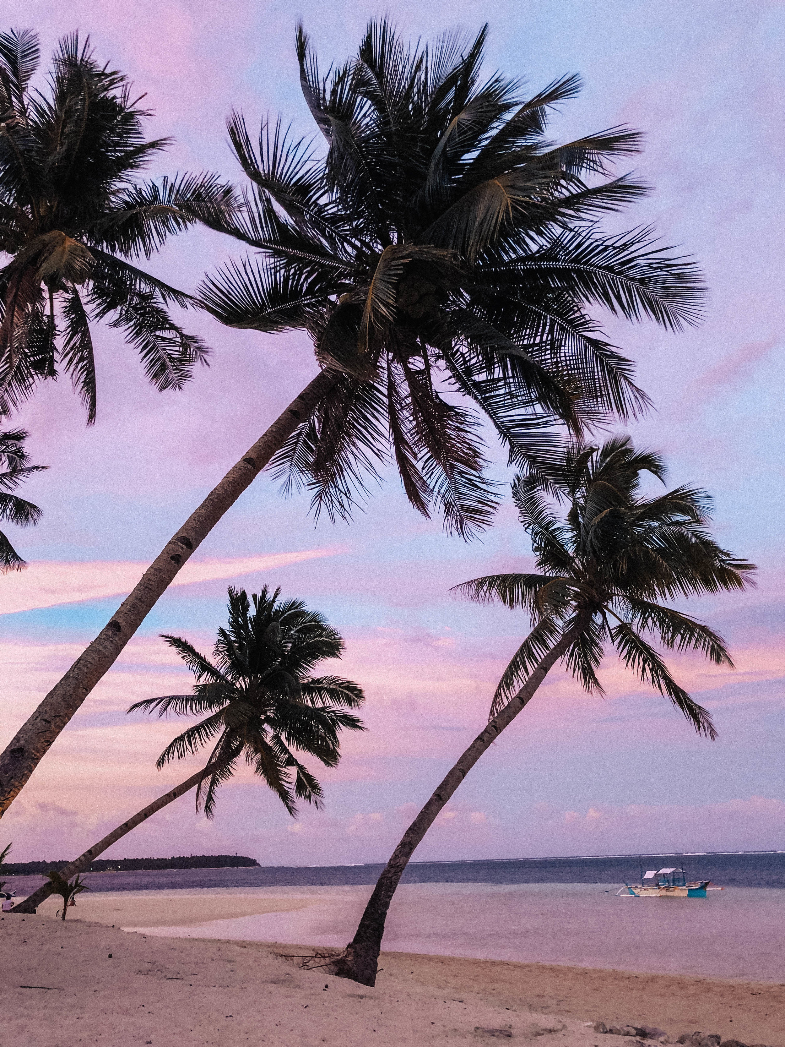 Purple SunsetIsla Cabana Beach Resort - General Luna - Siargao Island - Philippines