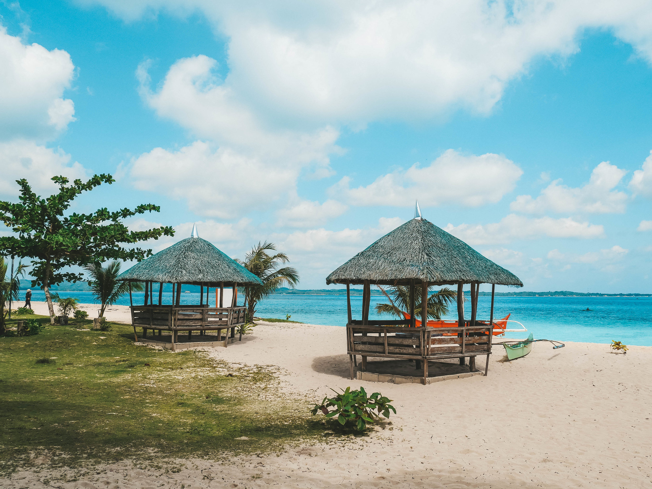 The beach huts - Daku Island - Siargao - Philippines