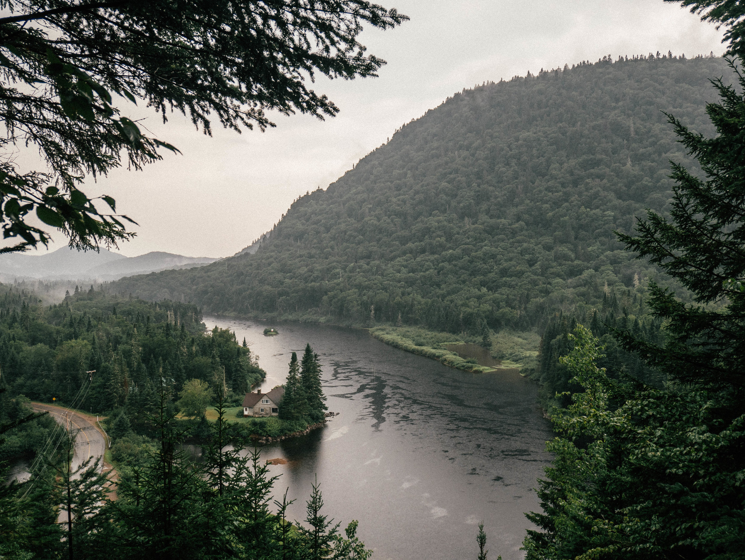 Sentier de l'Éperon, Parc National de la Jacques-Cartier - Stoneham - Quebec - Canada