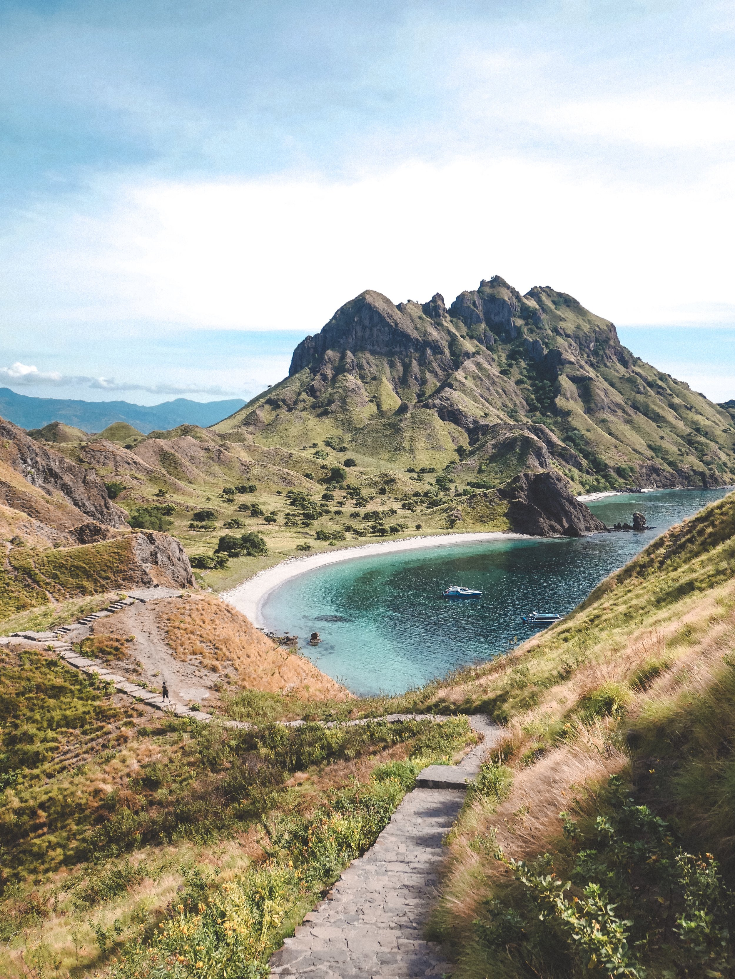 Pulau Padar Hike - Komodo Island - Flores - Indonesia