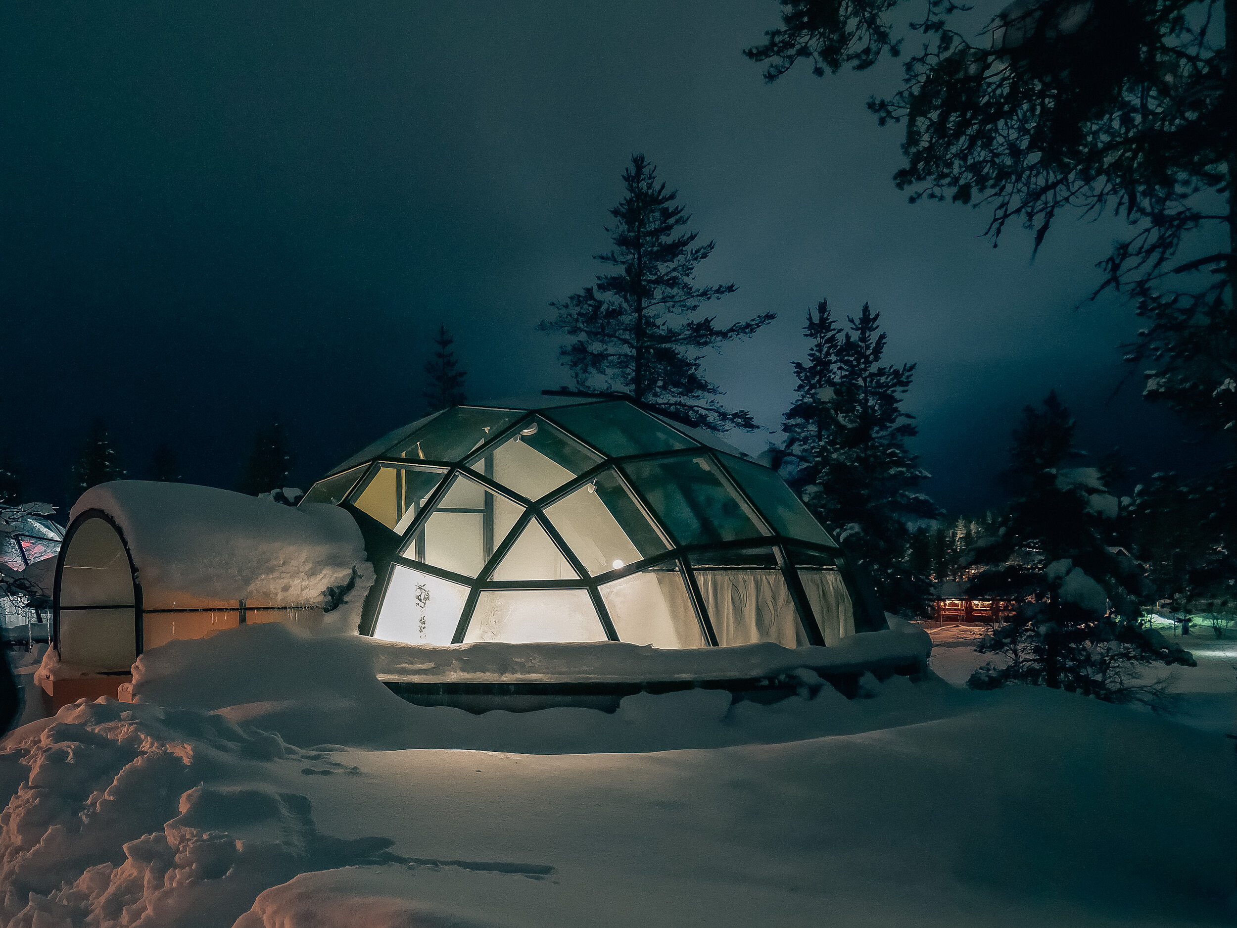 Kakslauttanen Arctic Resort - Glass Igloo - Lapland - Finland