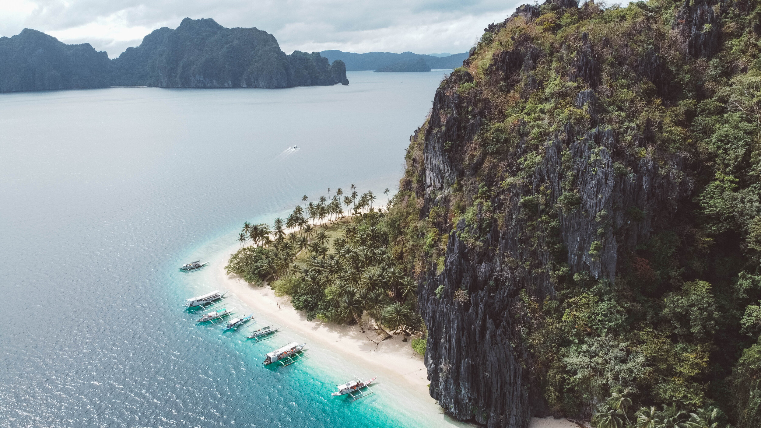 Pinagbuyutan vue du ciel sous un autre angle - DJI Mavic Mini - Excursion B - El Nido - Ile de Palawan - Philippines