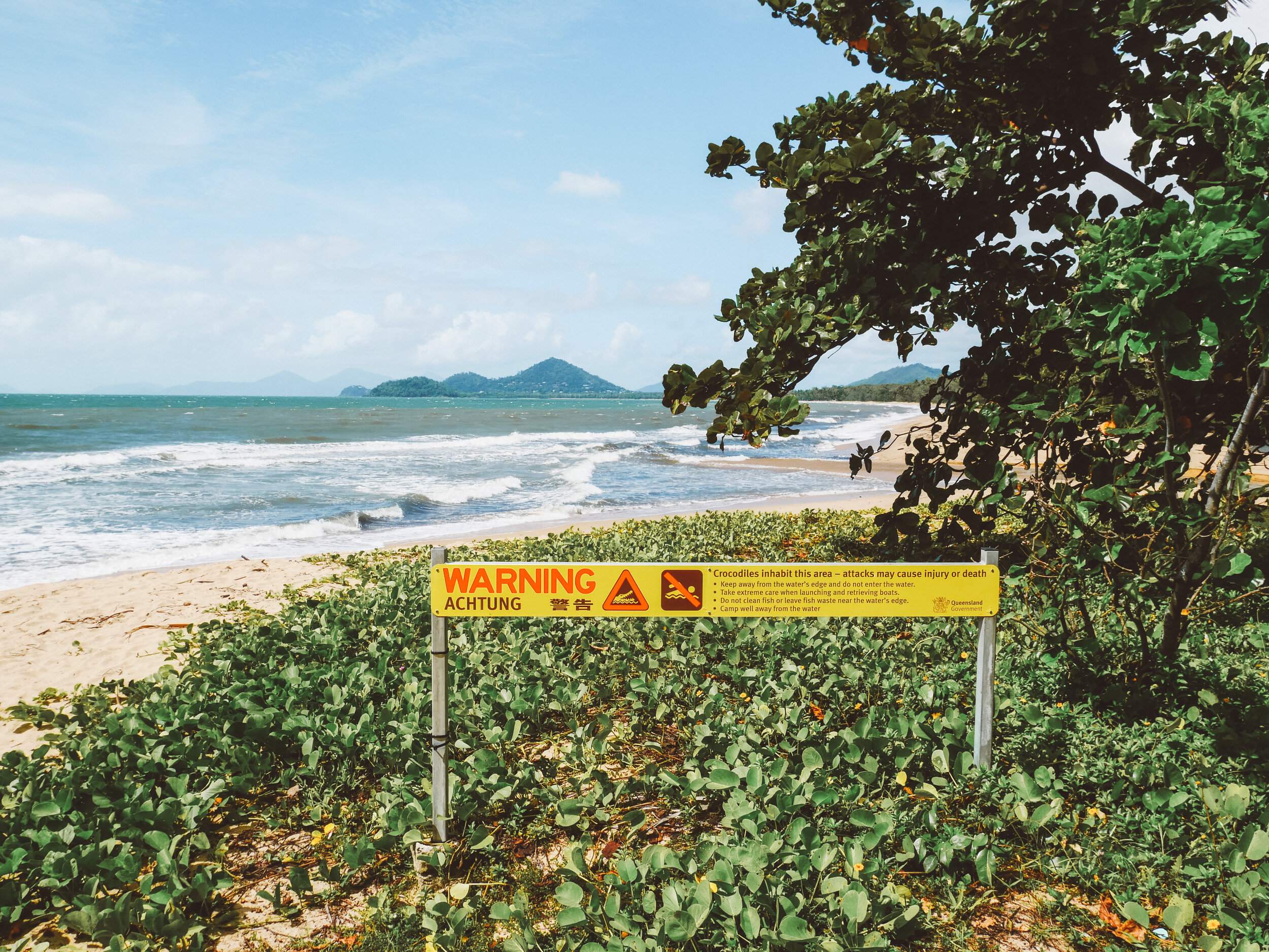 Attention aux crocodiles - Baignade interdite - Palm Cove - Tropical North Queensland (QLD) - Australie