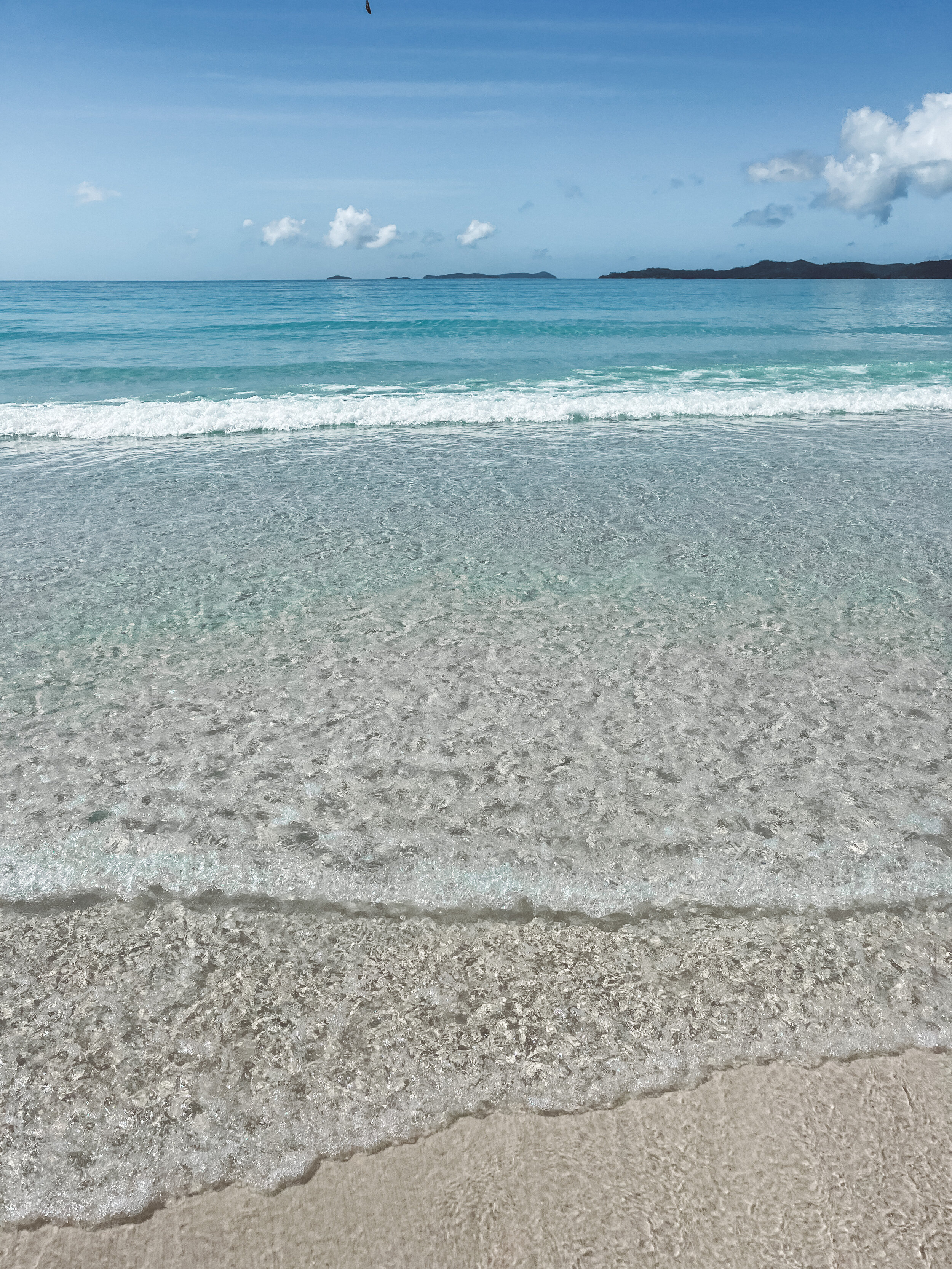 Les eaux cristallines de Whitehaven Beach - Airlie Beach - Whitsundays - Tropical North Queensland (QLD) - Australie