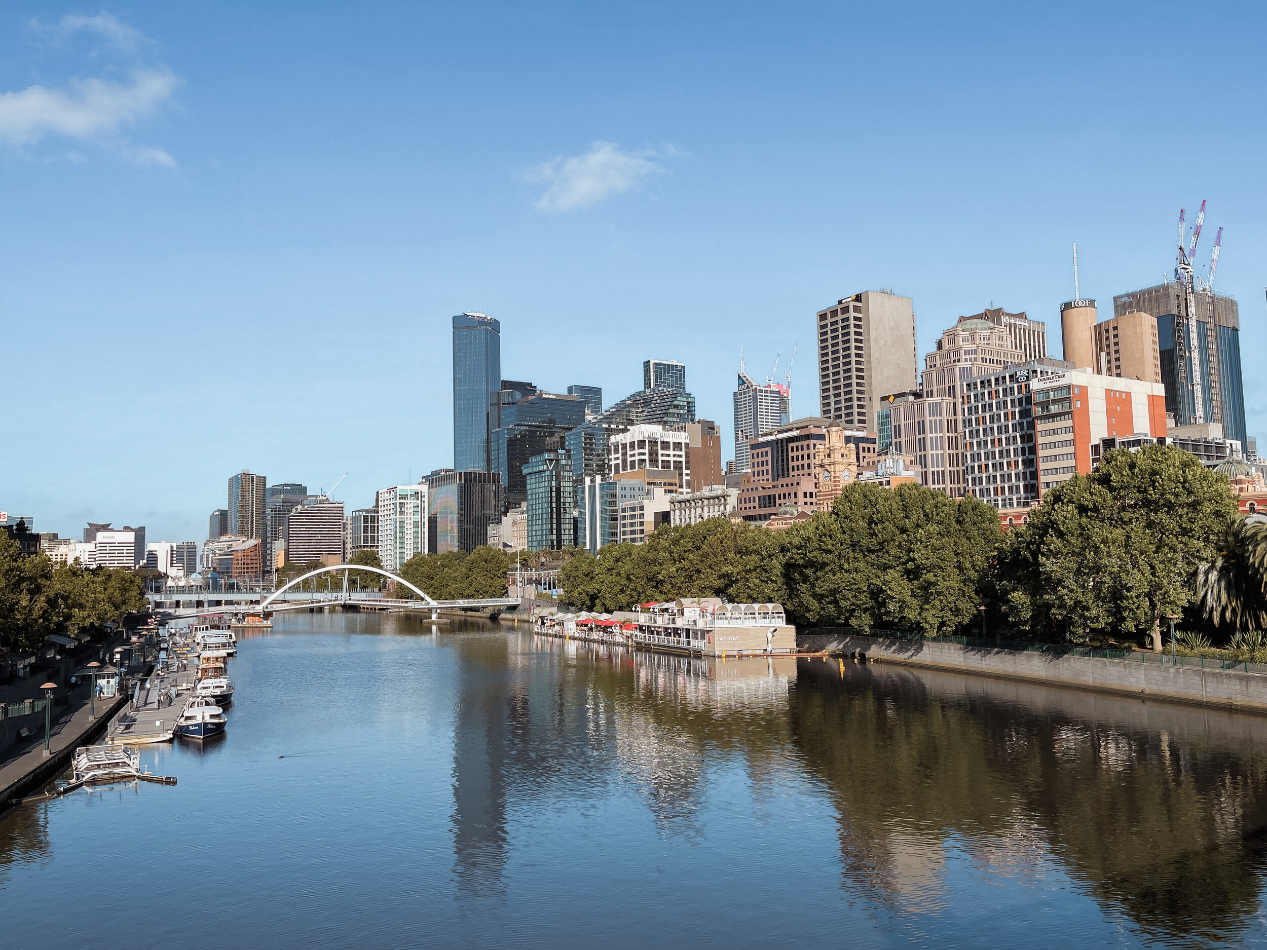 Beautiful Yarra River - CBD - Melbourne - Victoria - Australia