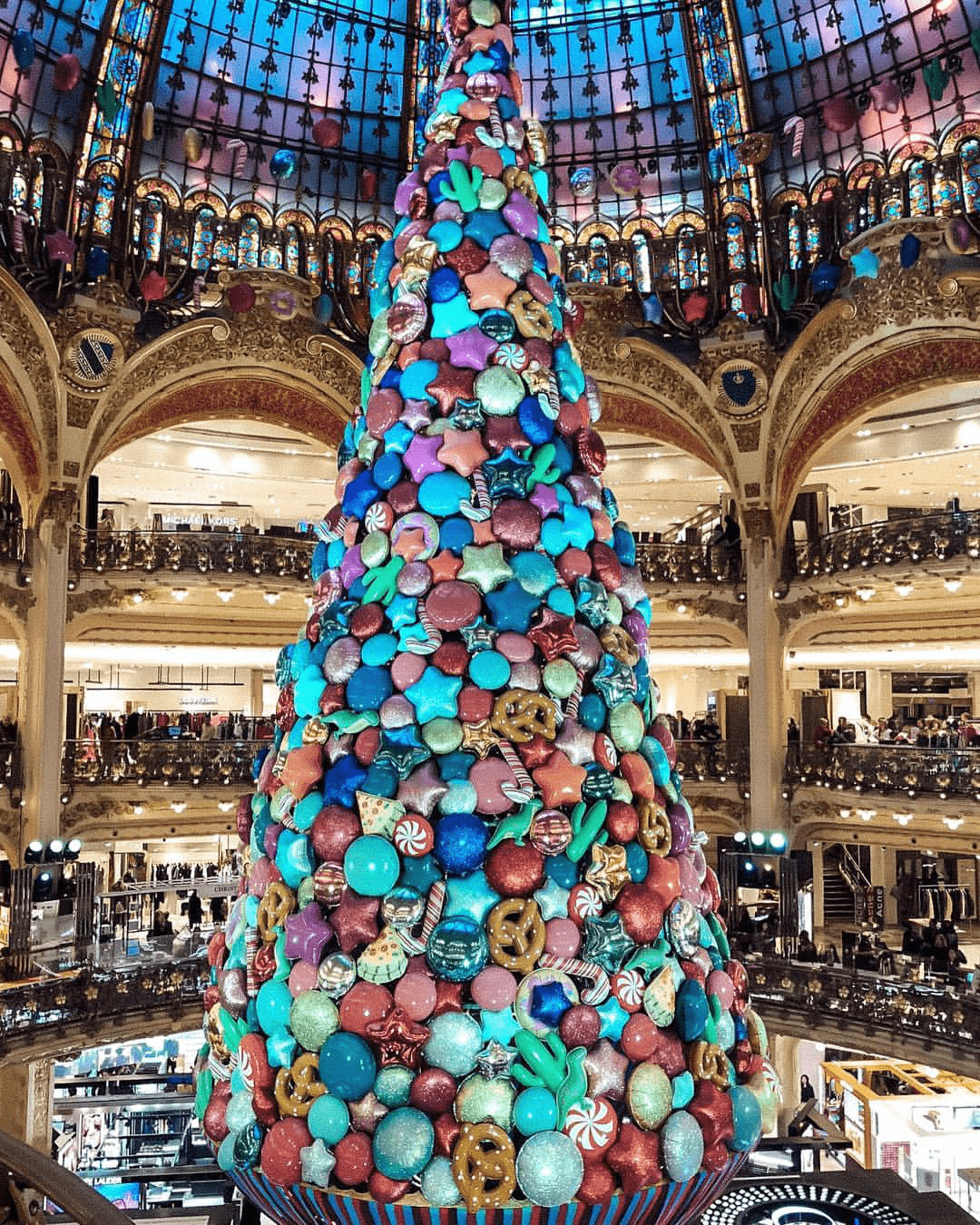 Galeries Lafayette Christmas Tree 2017 - Paris - France
