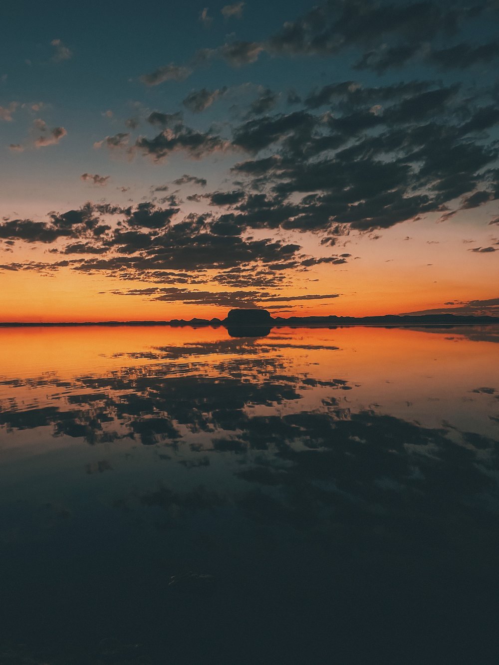 The last light of the day - Fatnas Island - Siwa Oasis - Egypt