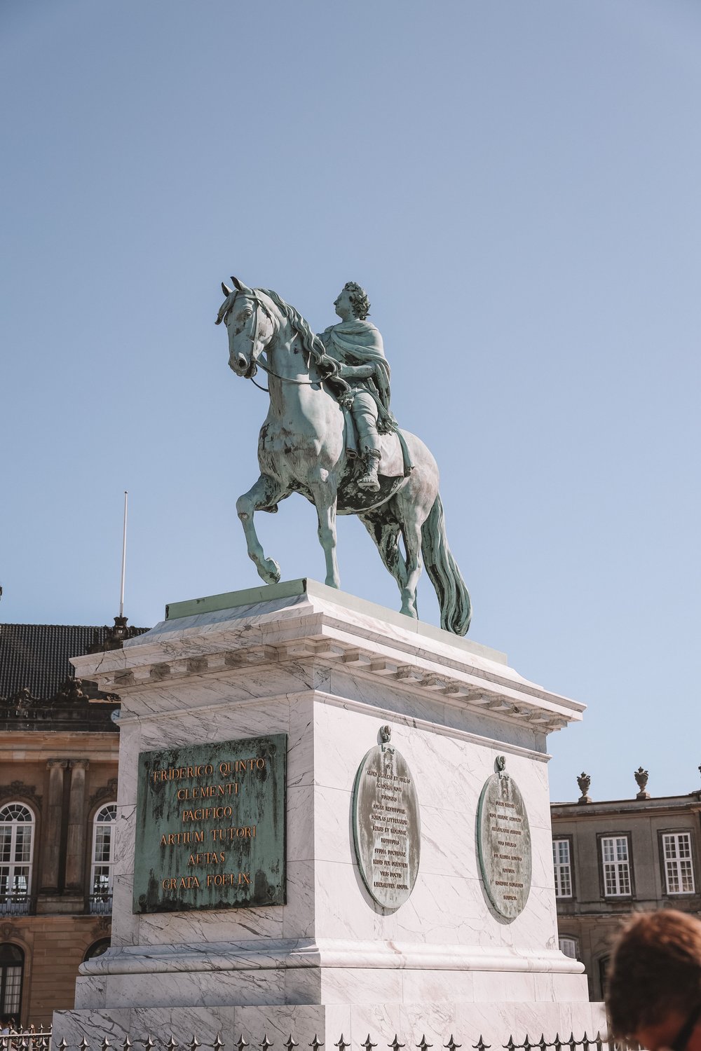 Horse statue - Amelienborg - Copenhagen - Denmark