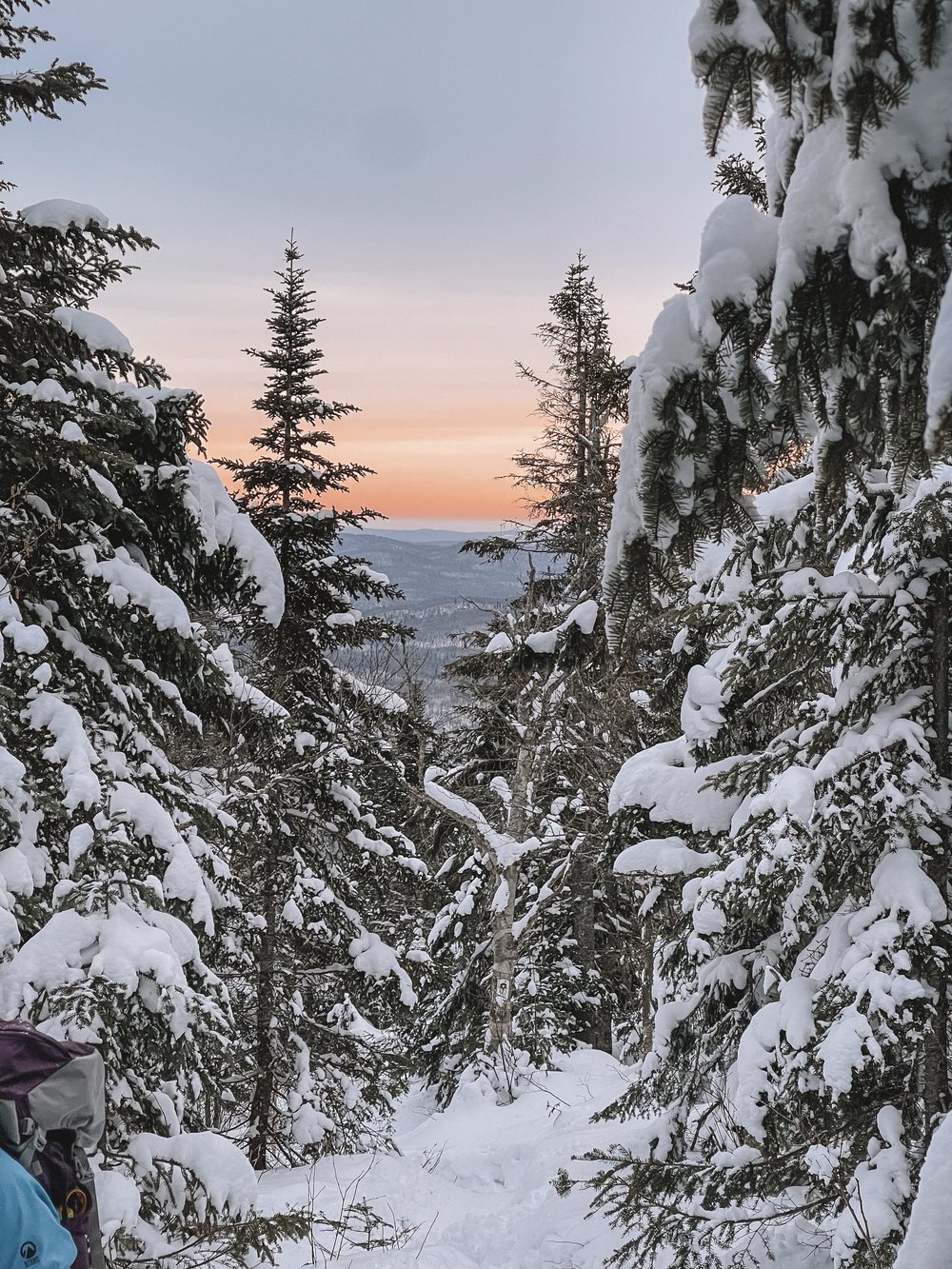 Winter hike - Mount Kaaikop - Laurentides - Quebec - Canada