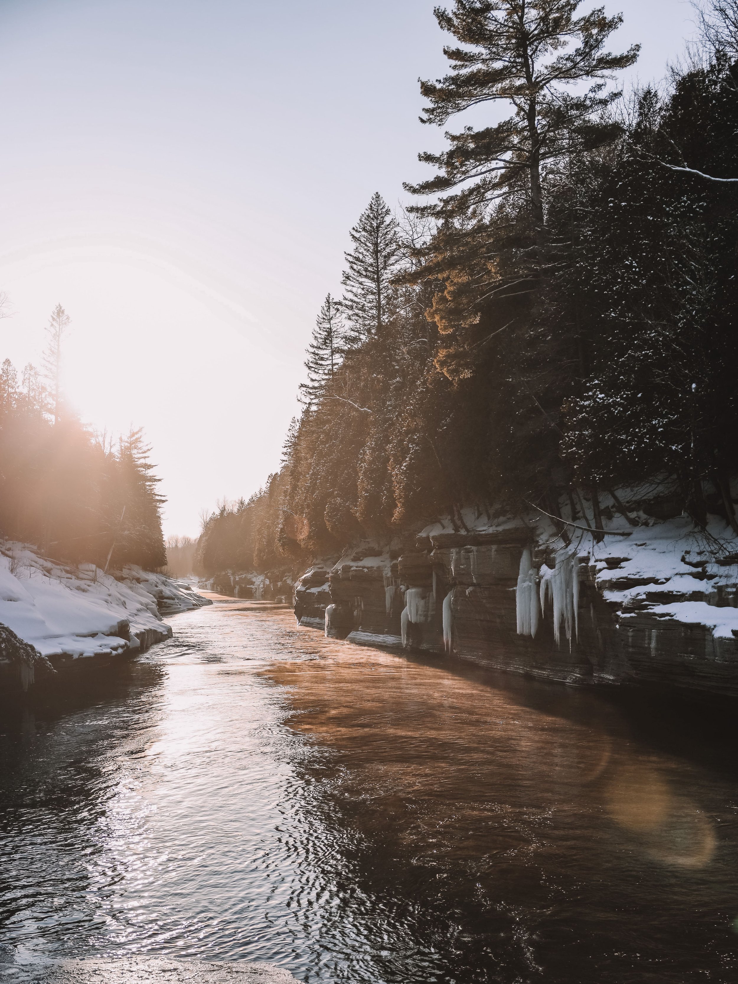 That golden hour is hitting on the river - Gorges de la Rivière Sainte-Anne - Portneuf - Quebec - Canada