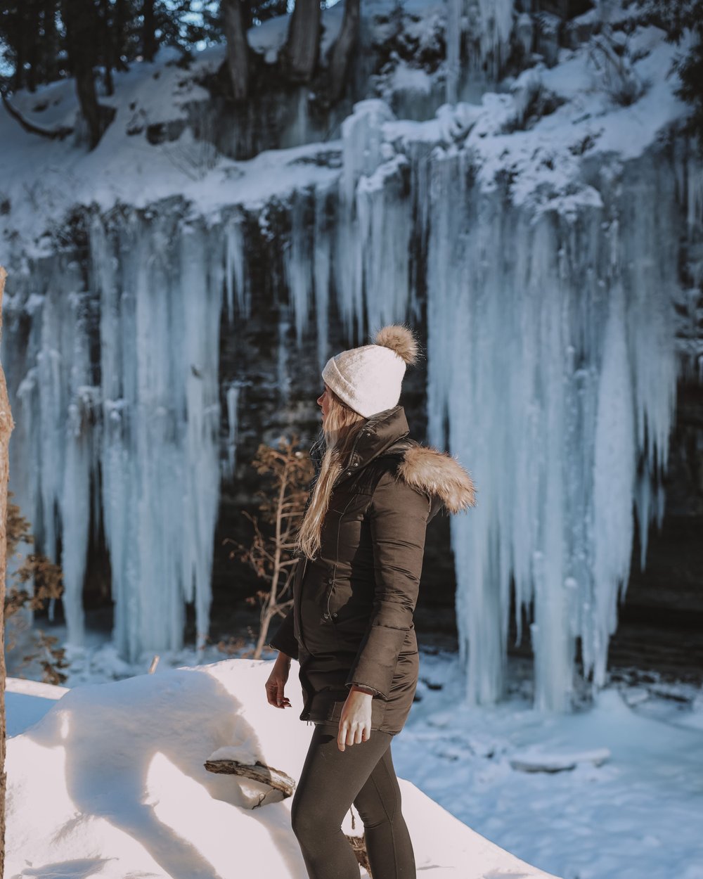 Girl posing in front of the ice formations - Gorges de la Rivière Sainte-Anne - Portneuf - Quebec - Canada