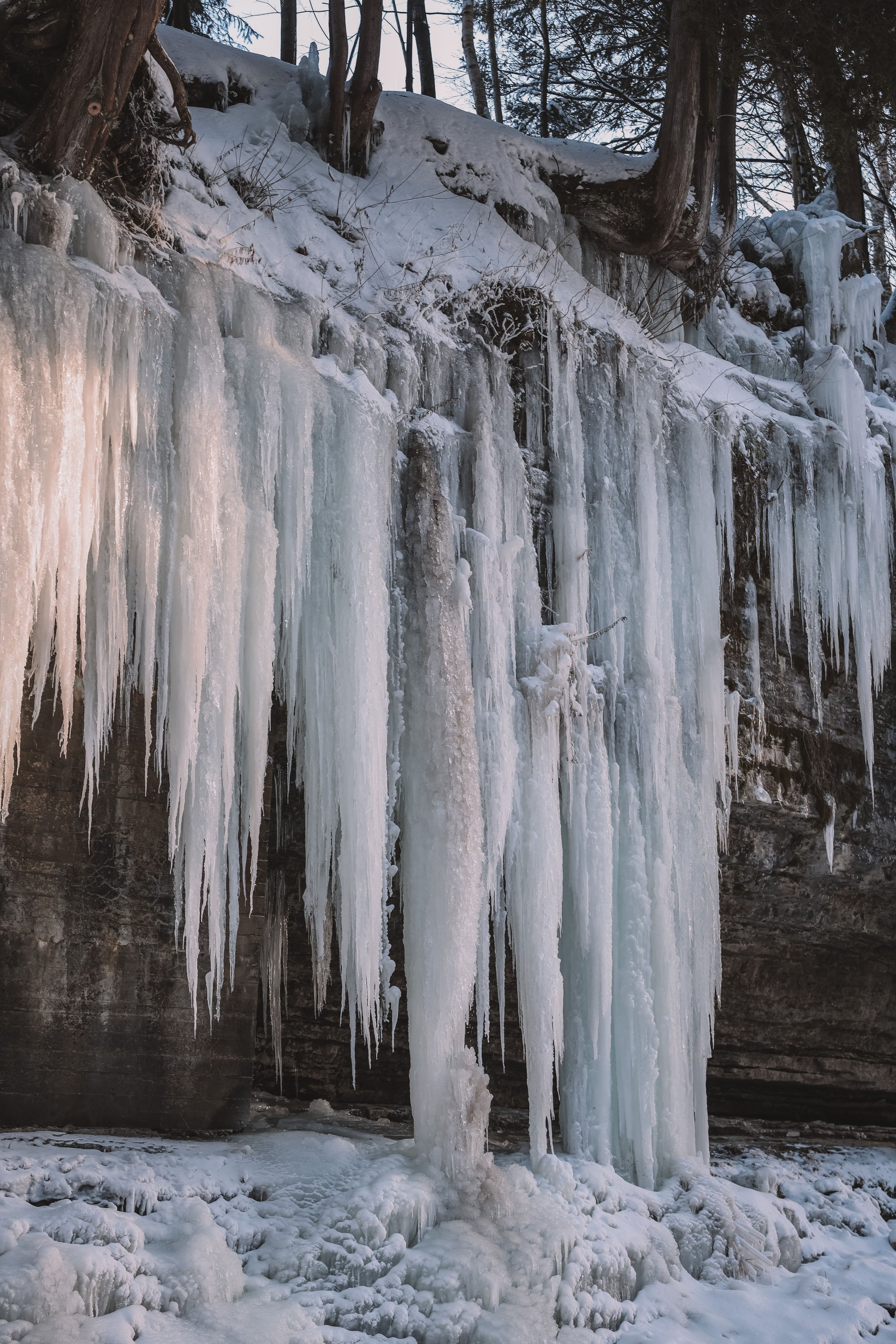 Frozen waterfall - Gorges de la Rivière Sainte-Anne - Portneuf - Quebec - Canada