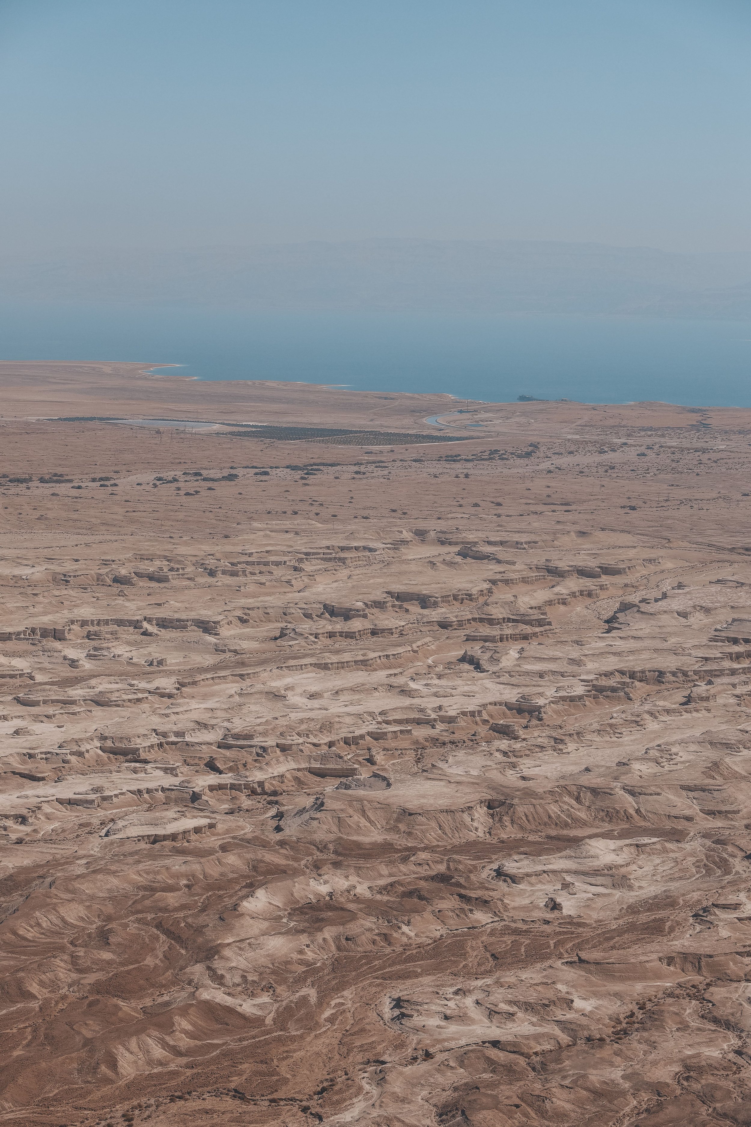 Vue désertique depuis le sommet de Masada - Israël