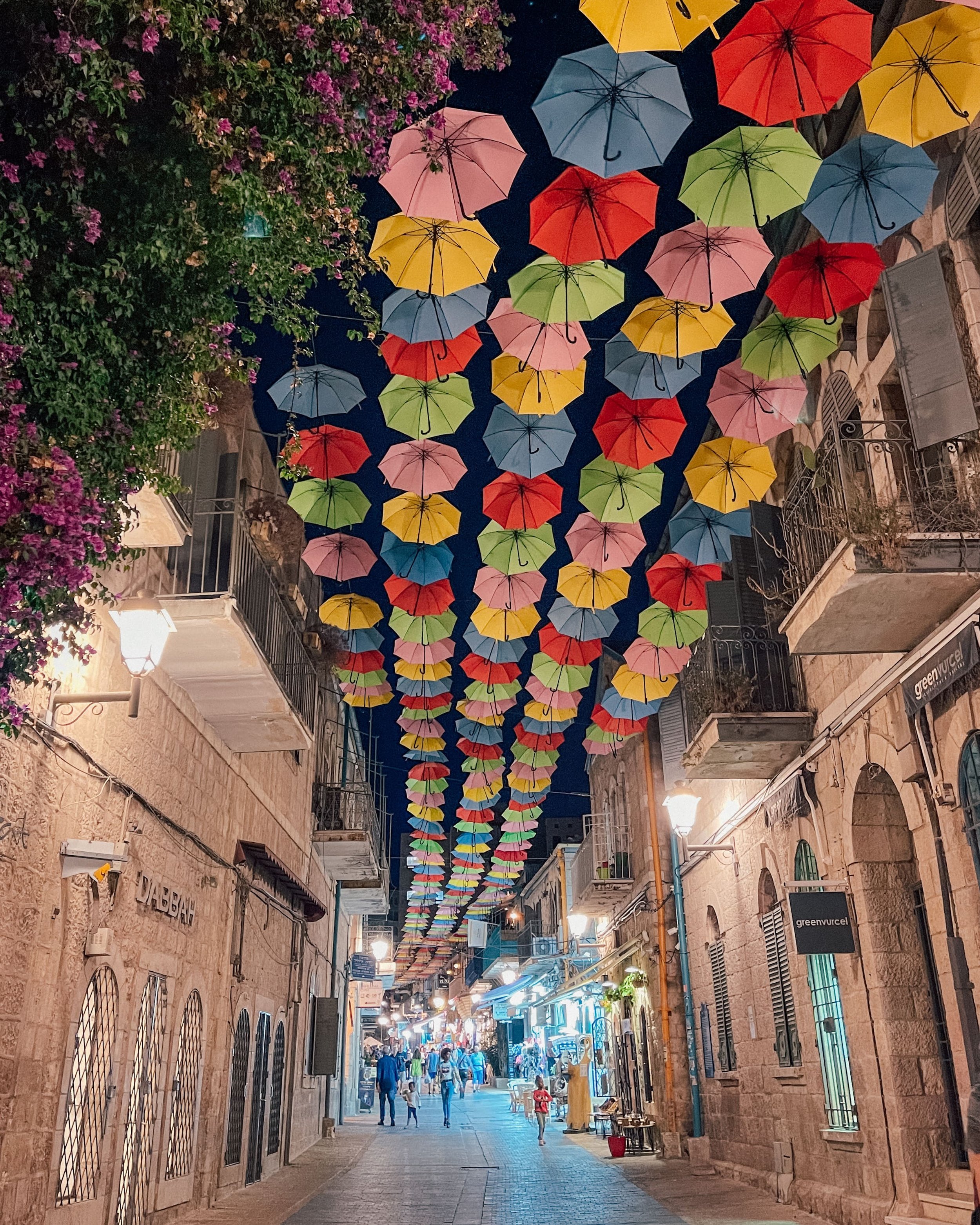 Allée des parapluies - Ville Nouvelle - Jérusalem - Israël