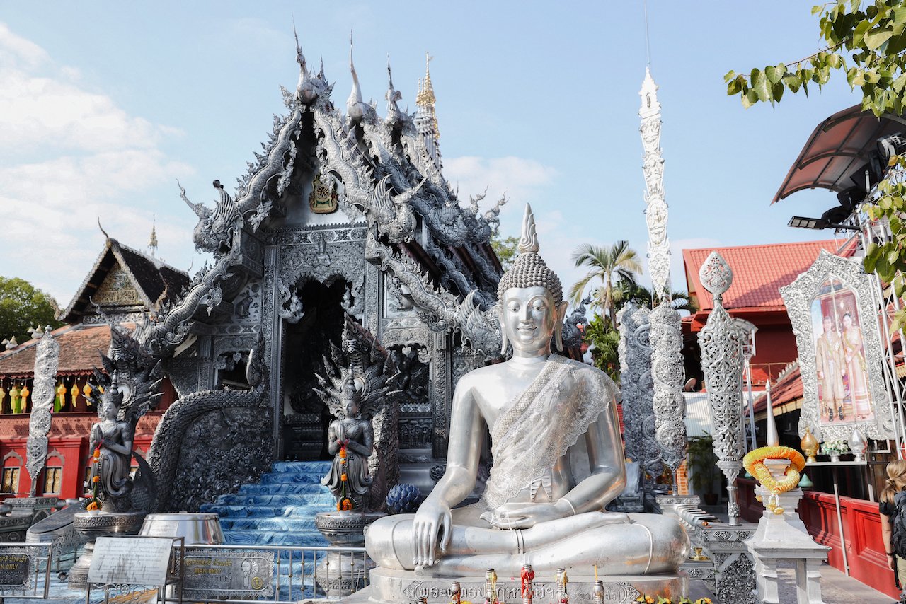 Le temple argenté - Wat Sri Suphan - Statue de Bouddha - Chiang Mai - Nord de la Thaïlande