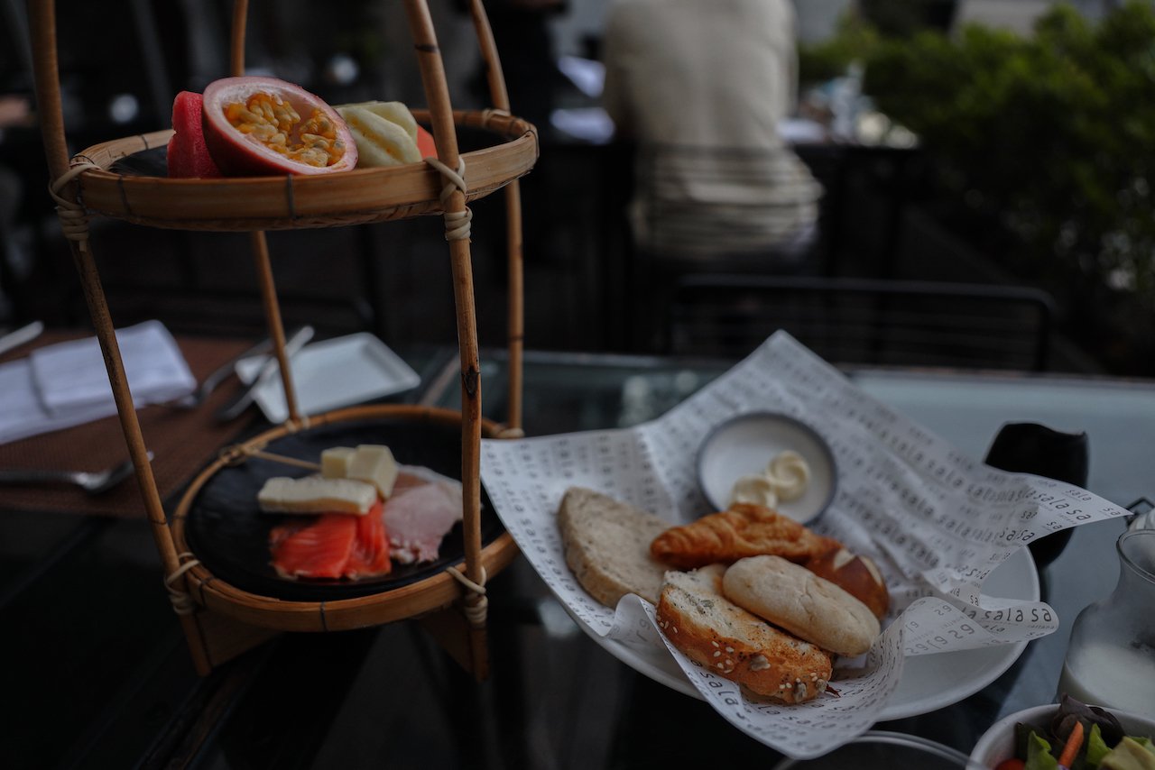 Petit déjeuner à sala rattanakosin - Bangkok - Thaïlande