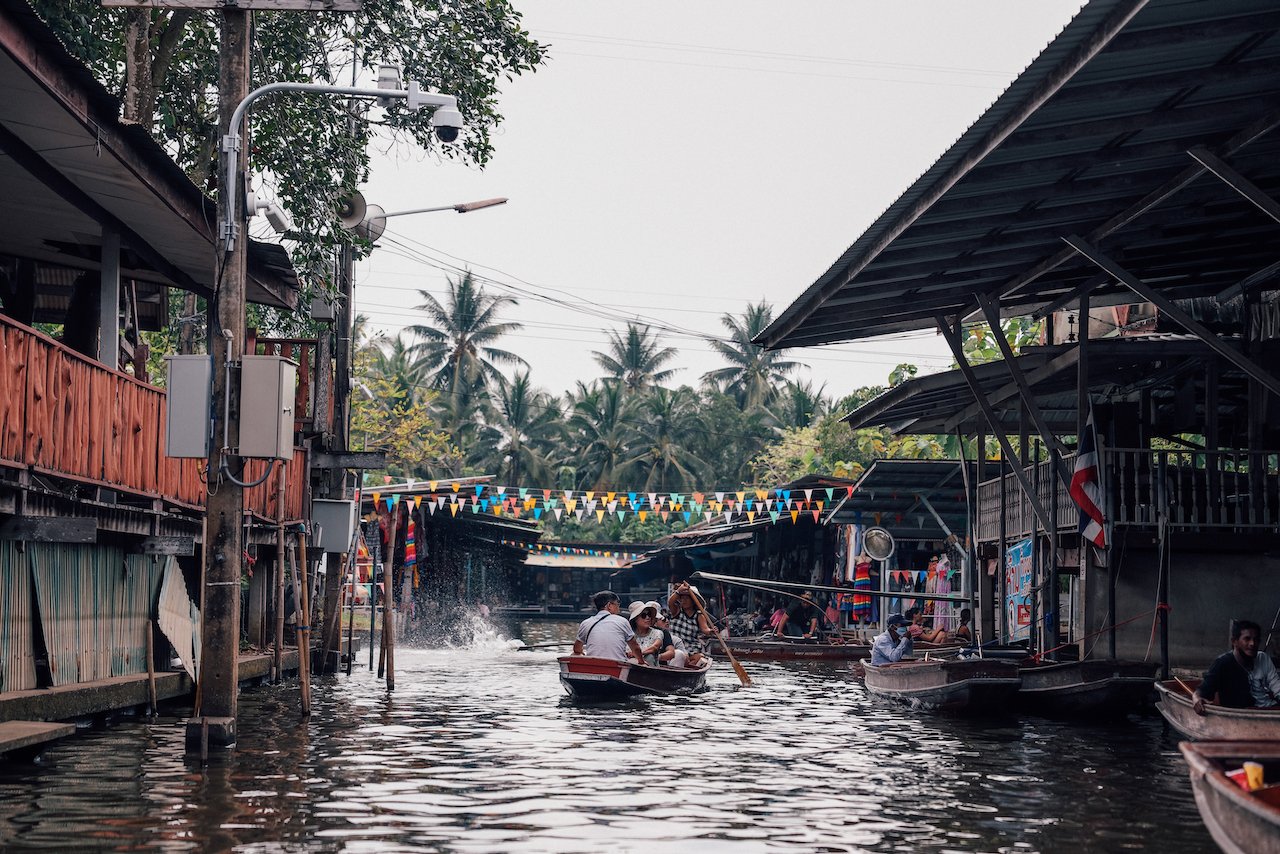 Le marché pittoresque - Marché flottant de Damnoen Saduak - Bangkok - Thaïlande