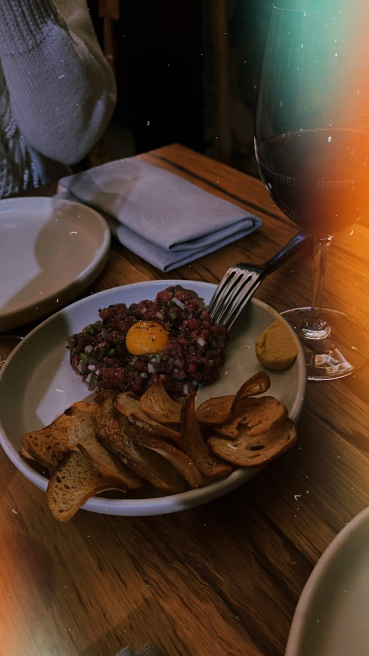 Tartare de boeuf délicieux chez Rebel Rebel - Canberra - Territoire de la capitale australienne (ACT) - Australie