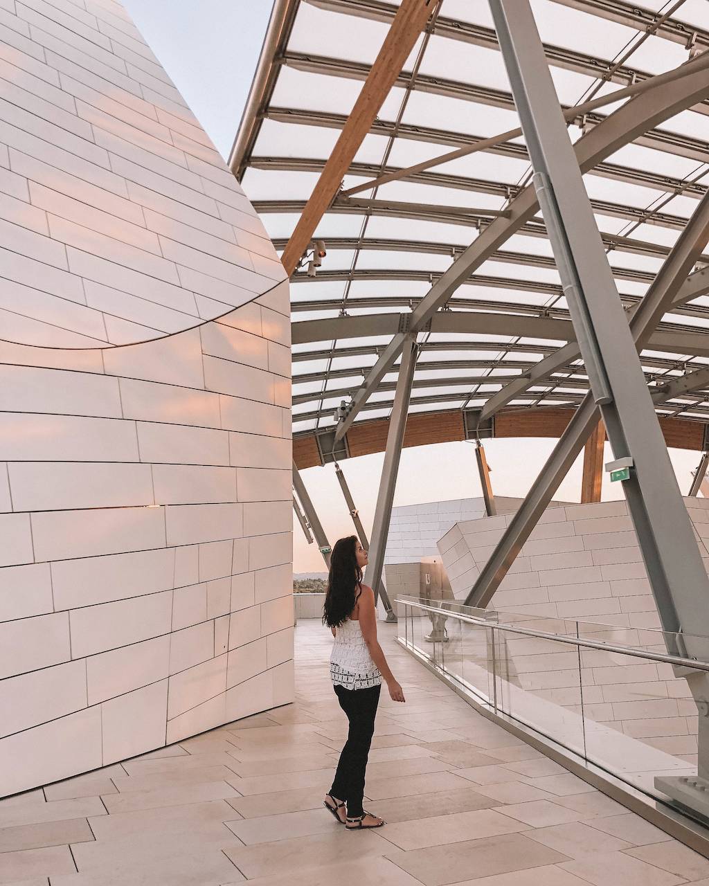 Woman walking on the rooftop of Louis Vuitton Foundation - Paris - France