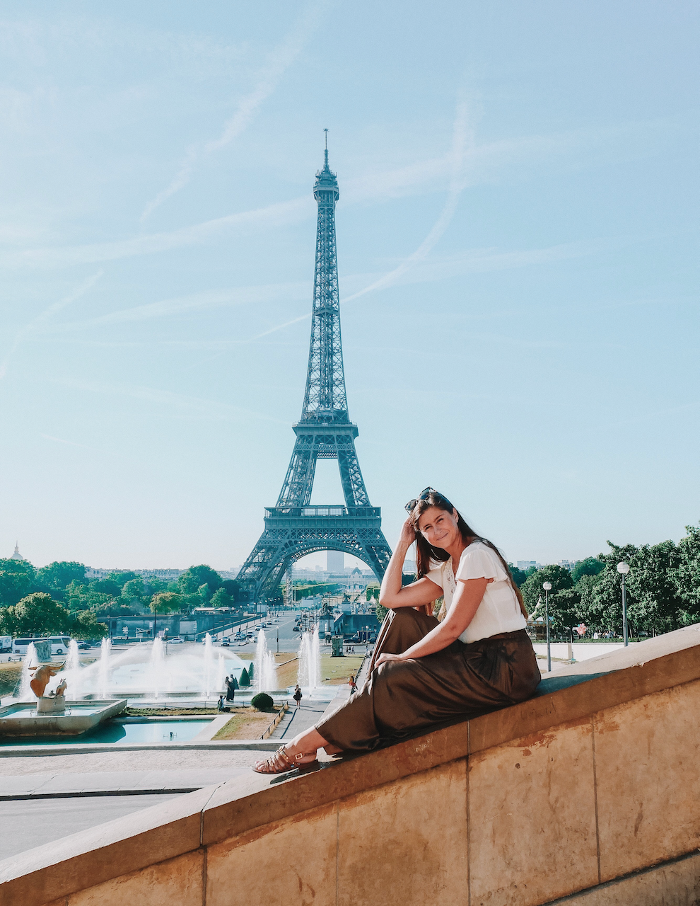 Les marches du Trocadéro avec vue sur la Tour Eiffel - Paris - France