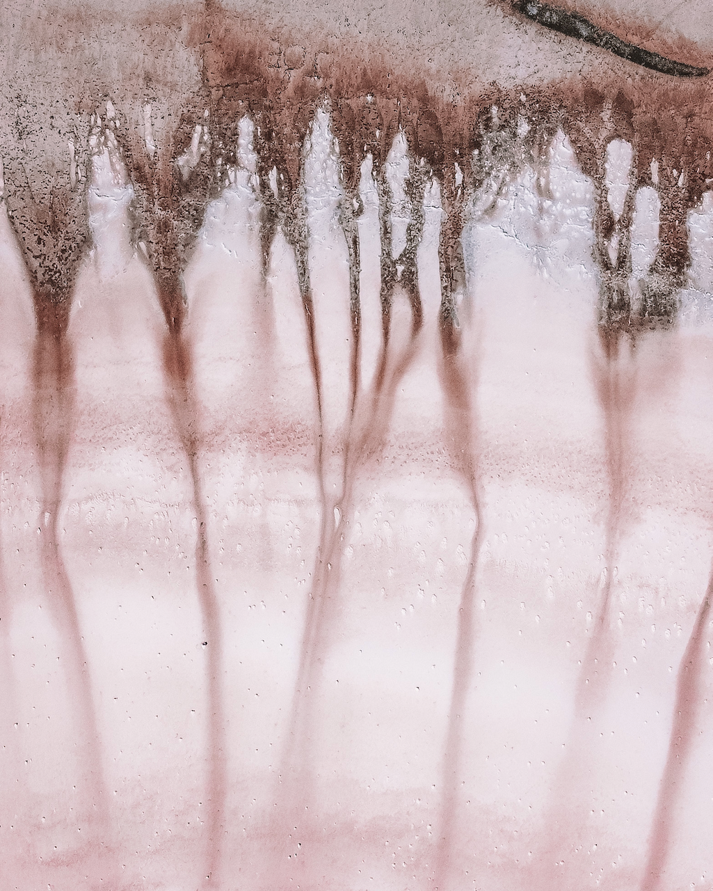 Coulée d'eau séchée - vue aérienne par drone du lac Bumbunga - South Australia (SA) - Australie