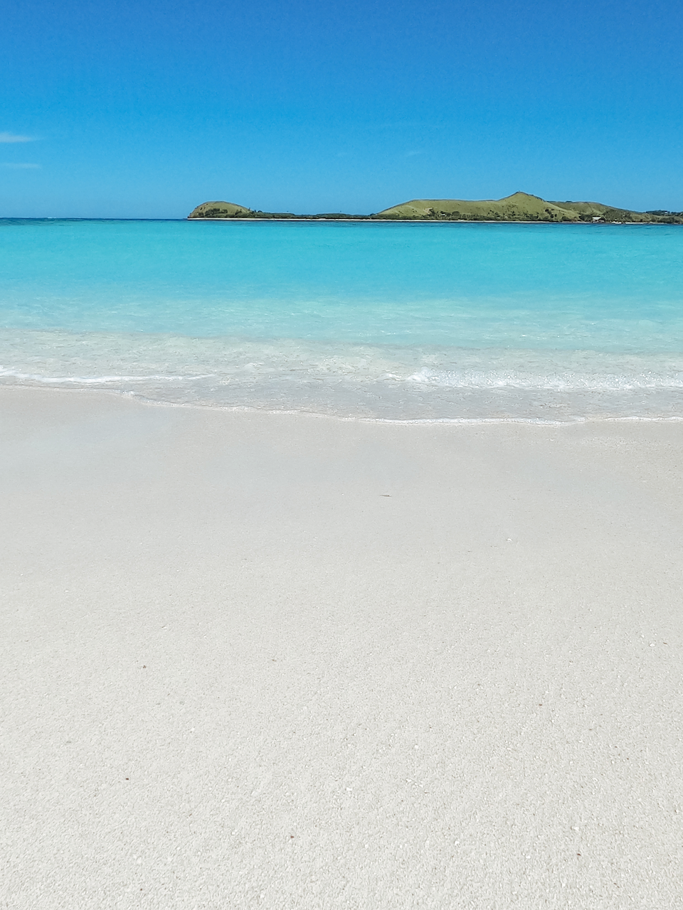 L'eau turquoise du banc de sable de Mana Island - Mamanucas - Îles Fidji