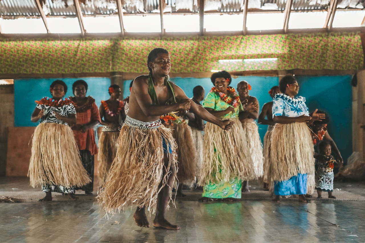 Traditional Fijian dances - Blue Lagoon Beach Resort - Nacula Island - Yasawa Islands - Fiji