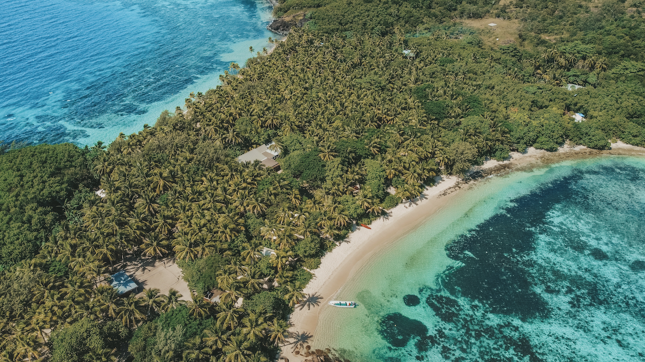 Vues aériennes de l'île - Barefoot Manta Resort - Île de Drawaqa - Îles Yasawa - Îles Fidji