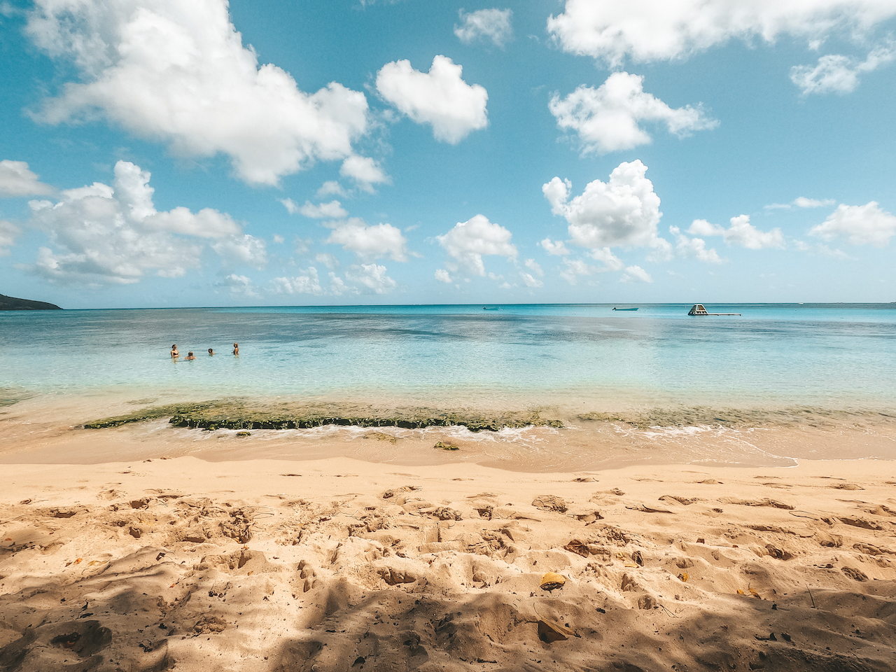 Après-midi détente à la plage - Blue Lagoon Beach Resort - Île de Nacula - Îles Yasawa - Îles Fidji