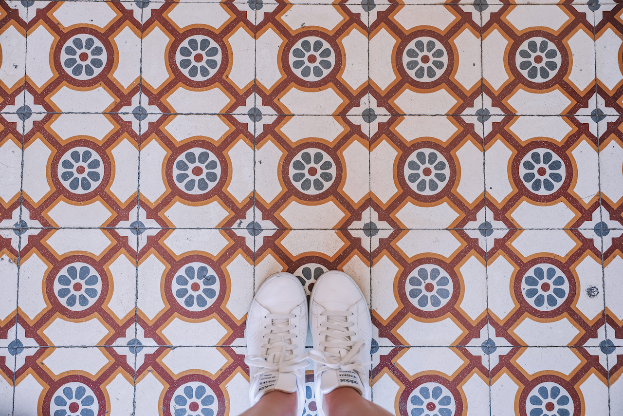Floor mosaic and my shoes - Culture Cafe - Aruba - ABC Islands