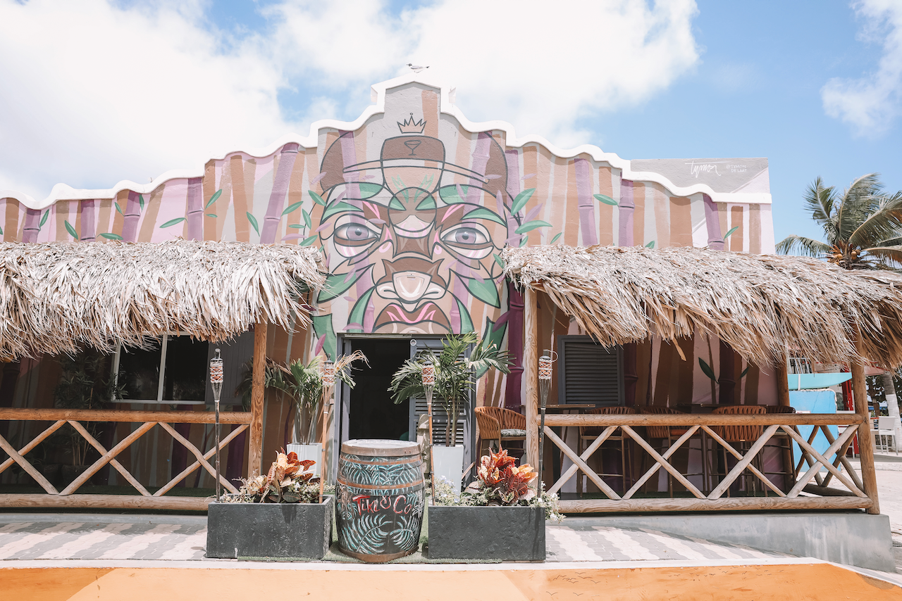 Le bar Tiki and co de jour - Bonaire - Îles ABC - Caraïbes