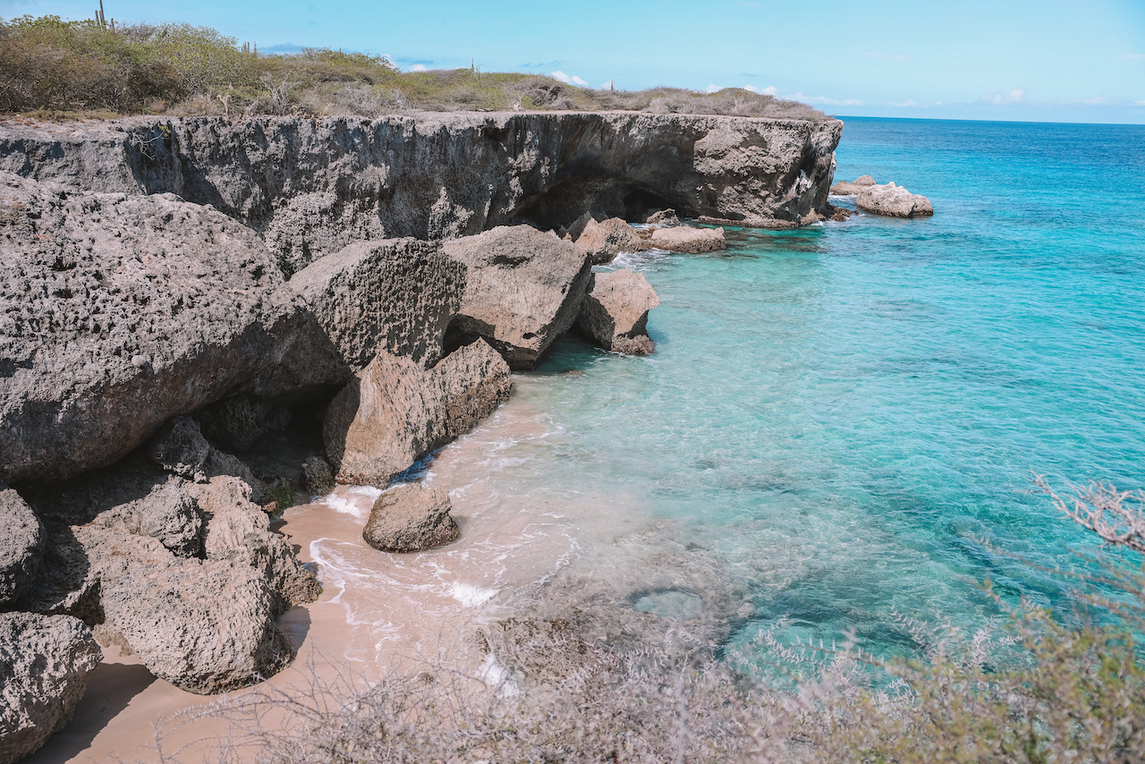 La côte près de Playa Gipy - Curaçao - Îles ABC - Caraïbes