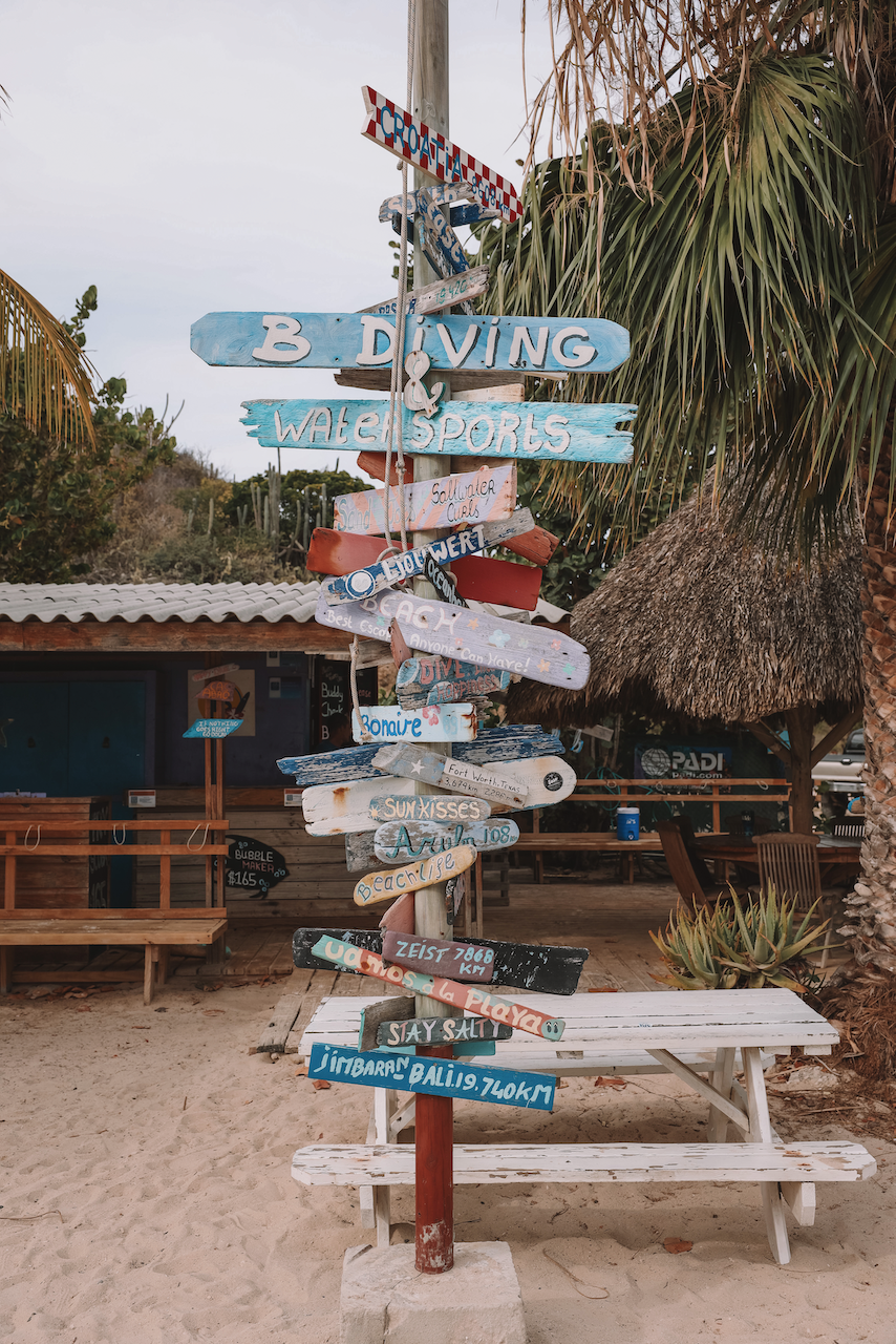 Cas Abao Beach Signs - Curaçao - ABC Islands