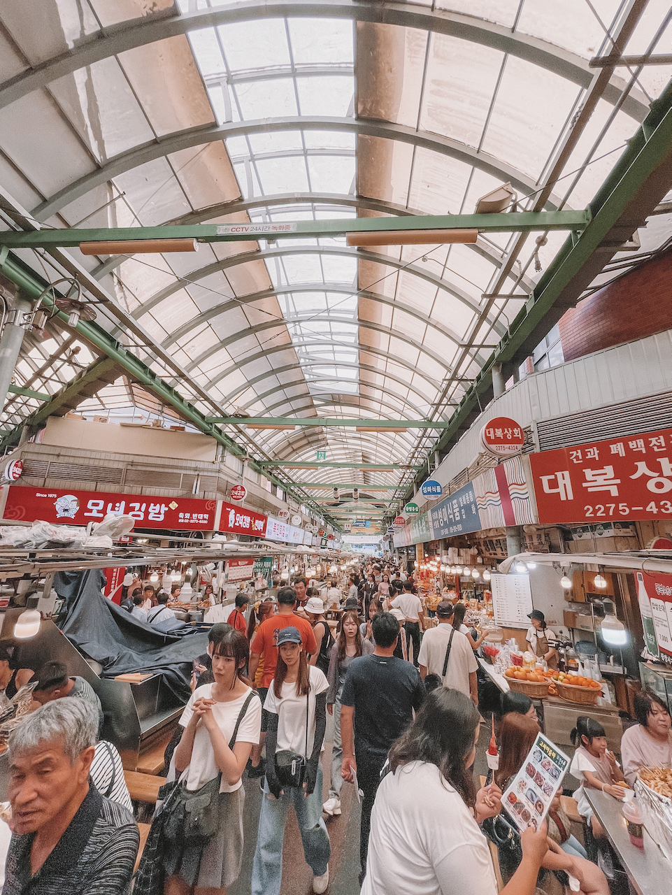 La foule au marché Gwangjang - Séoul - Corée du Sud