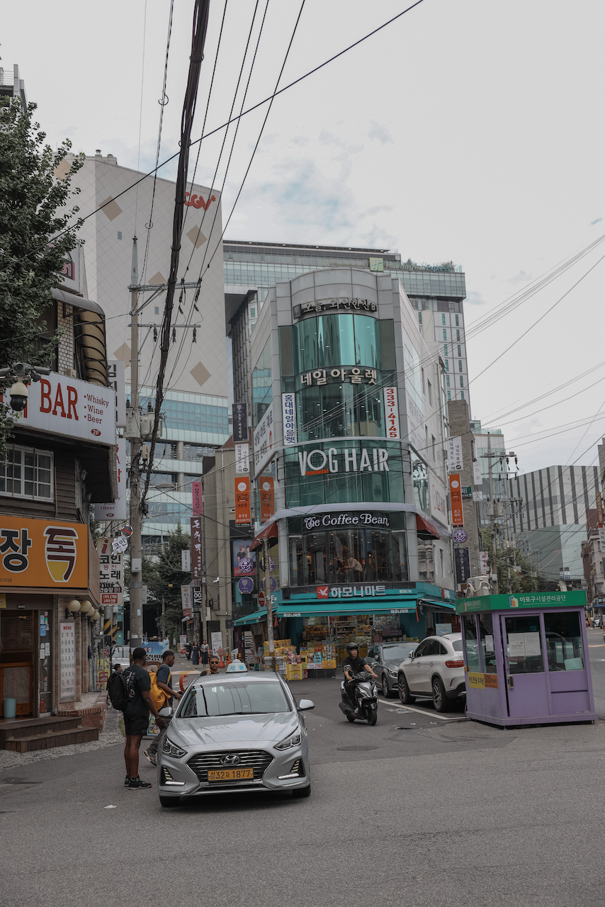 Shopping in Hongdae - Seoul - South Korea