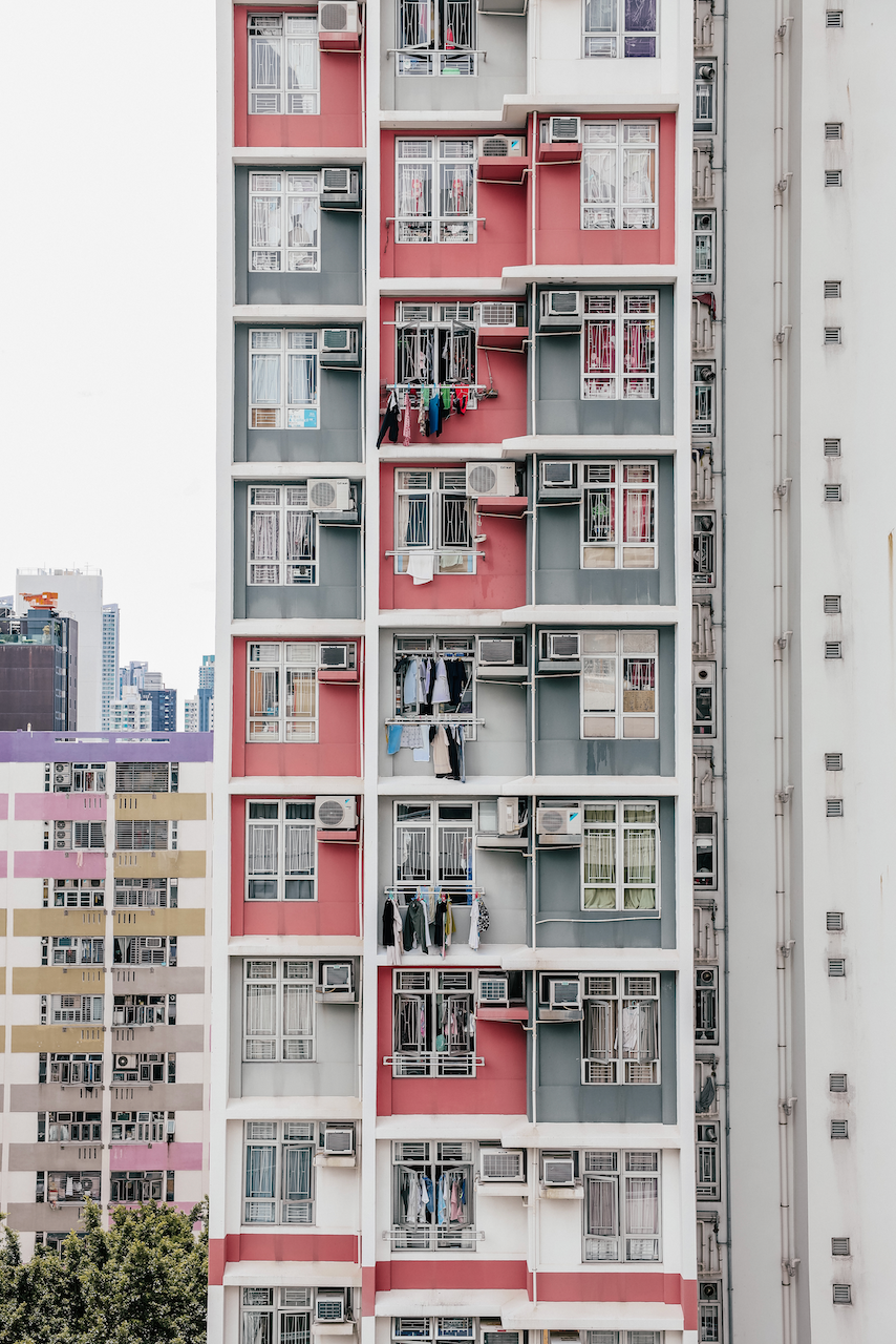 Immeuble gris et rose - Hong Kong