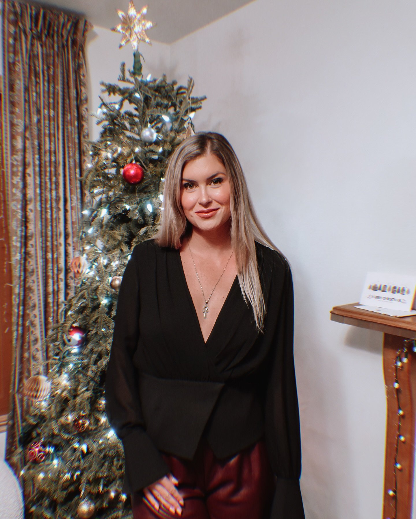 Grateful for spending Christmas with my family🎄🥂

#christmas #holidays2025 #family #montreal