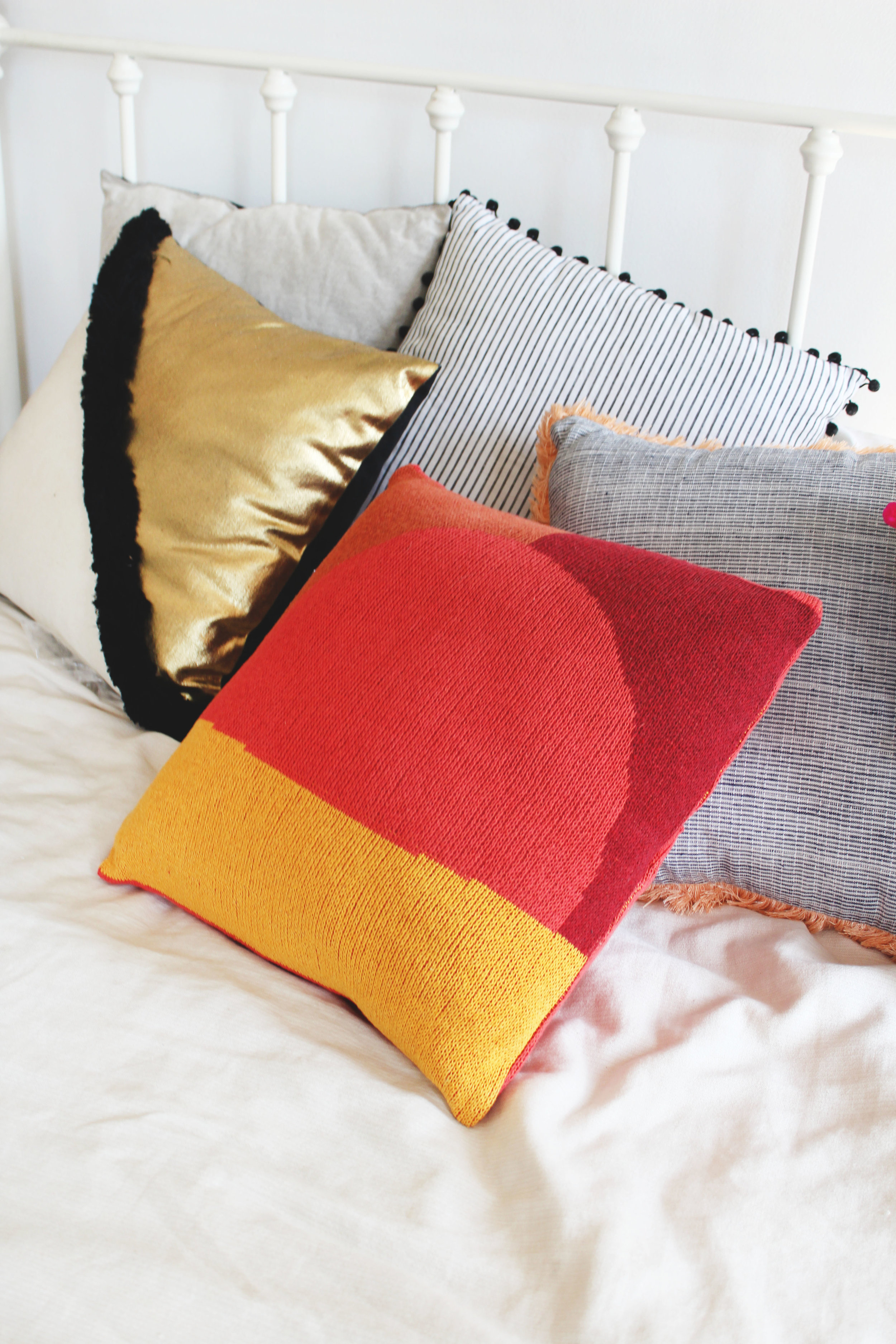 Sunrise knit Pillow by Calhoun & CO.