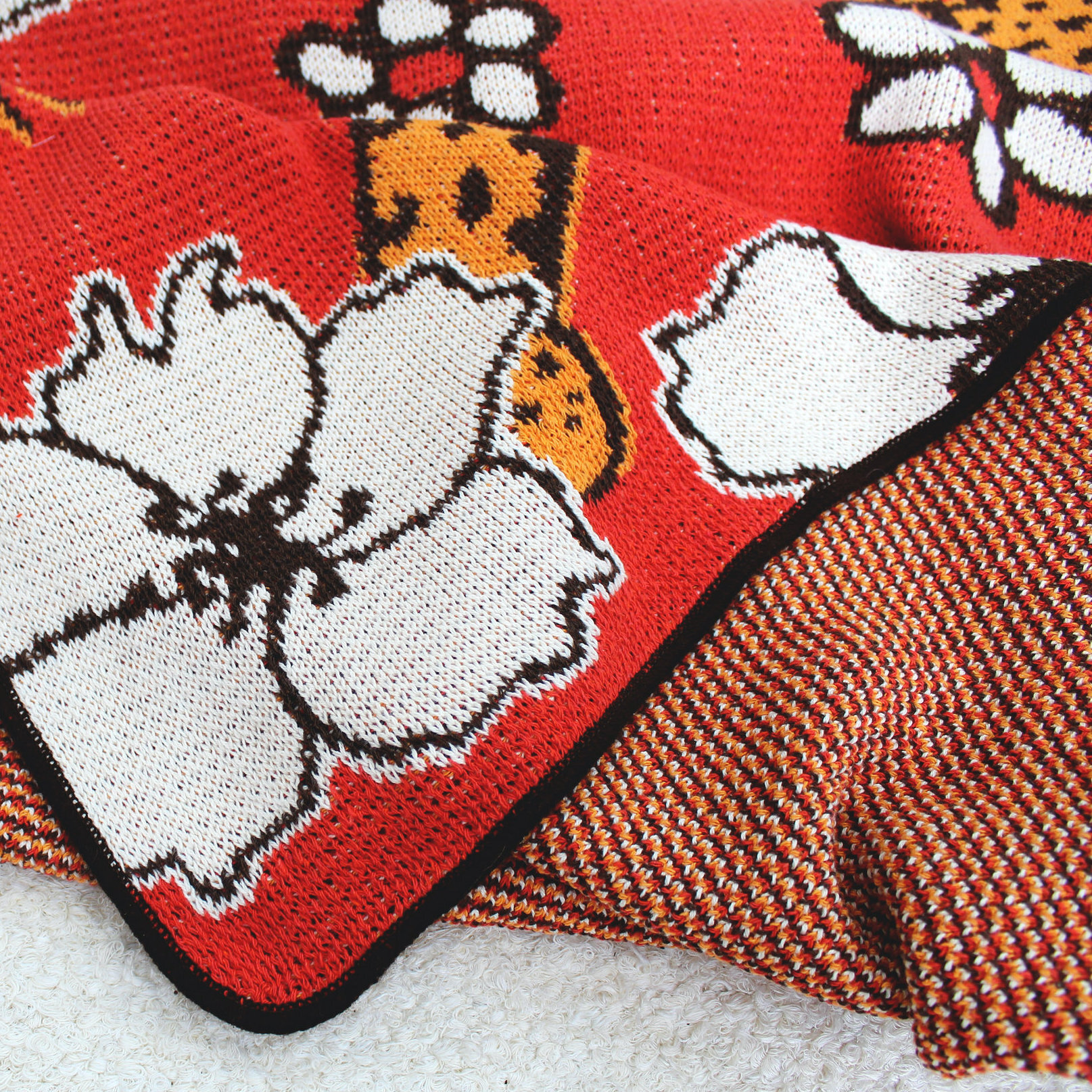 Leopard+in+Flower+Patch+-IMG_7278.jpg