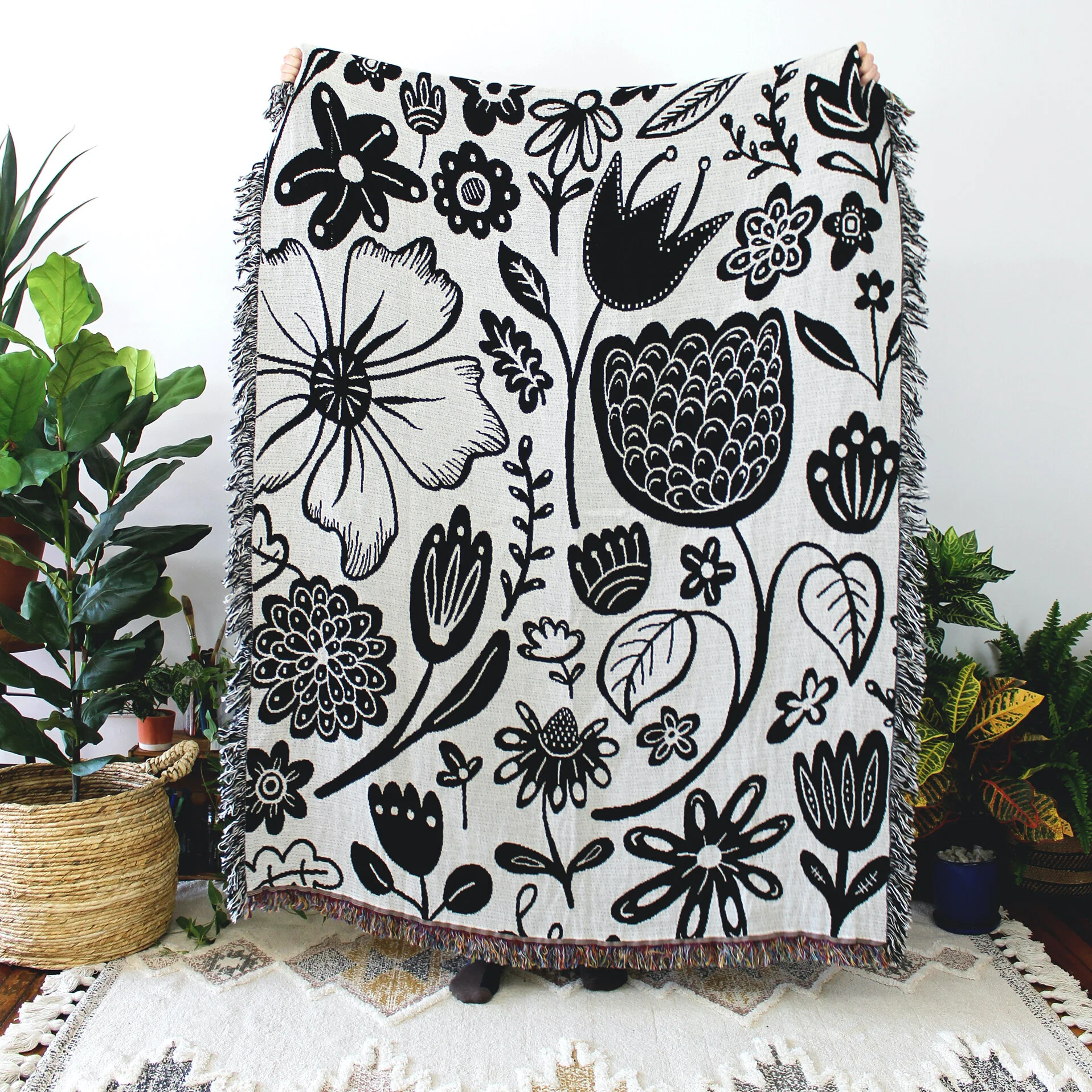 B&W floral IMG_1376.JPG