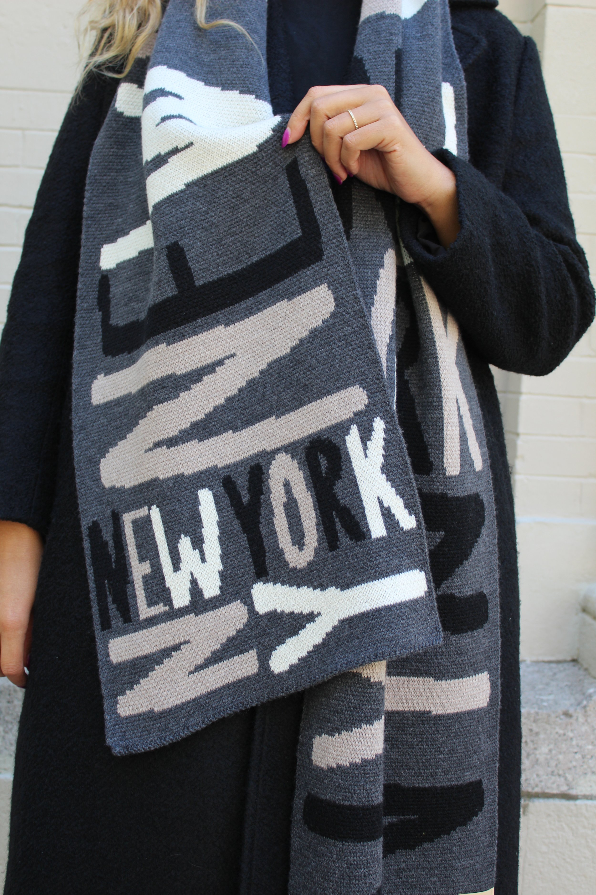 Merino Wool Scarf  new york blk IMG_5090.JPG
